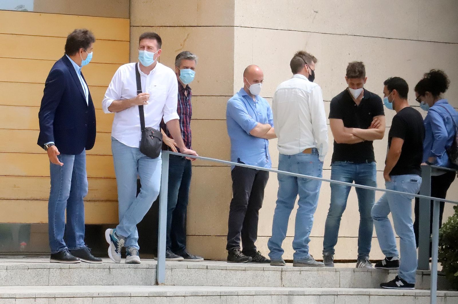 Imágenes de las muestras de condolencia por el fallecimiento de Francisco Mendoza