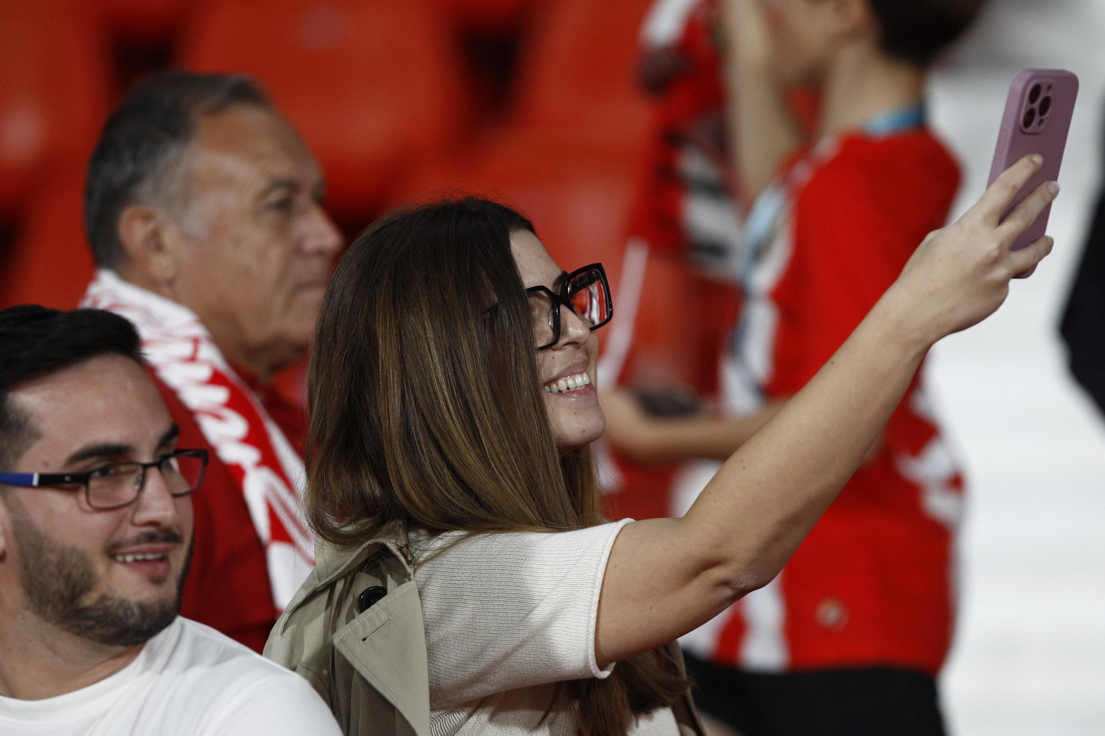 Búscate en las fotos del partido Almería-Albacete