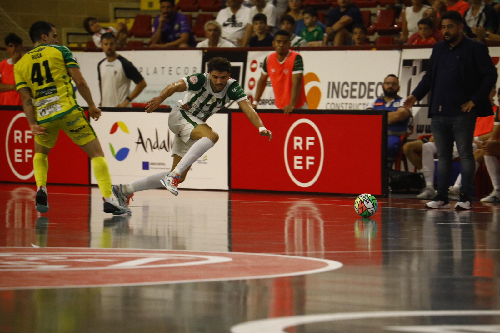 Las mejores fotos de la victoria del Córdoba Futsal ante el Jaén Paraíso Interior