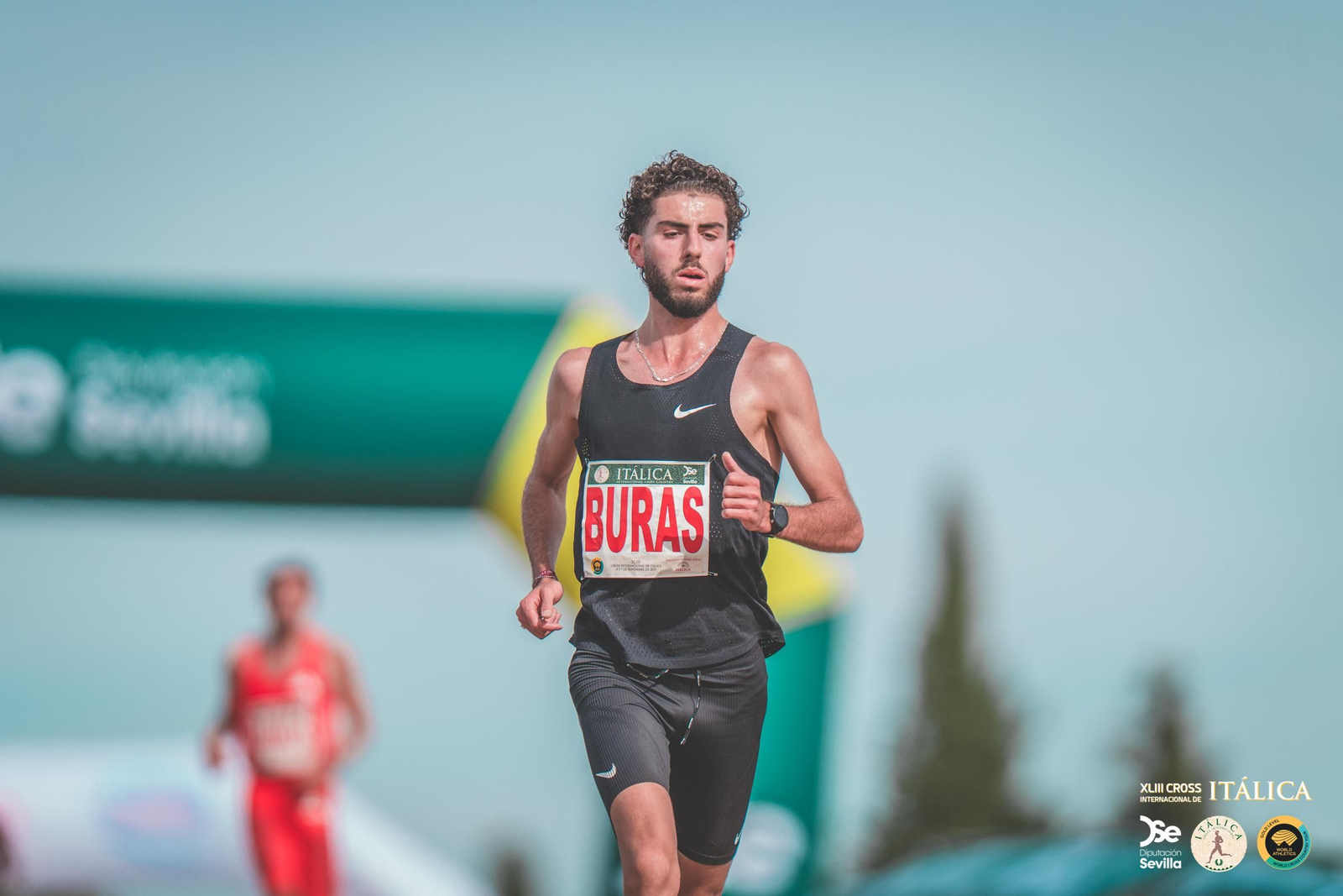 Búscate en las fotos del Cross de Itálica 2025 | 12