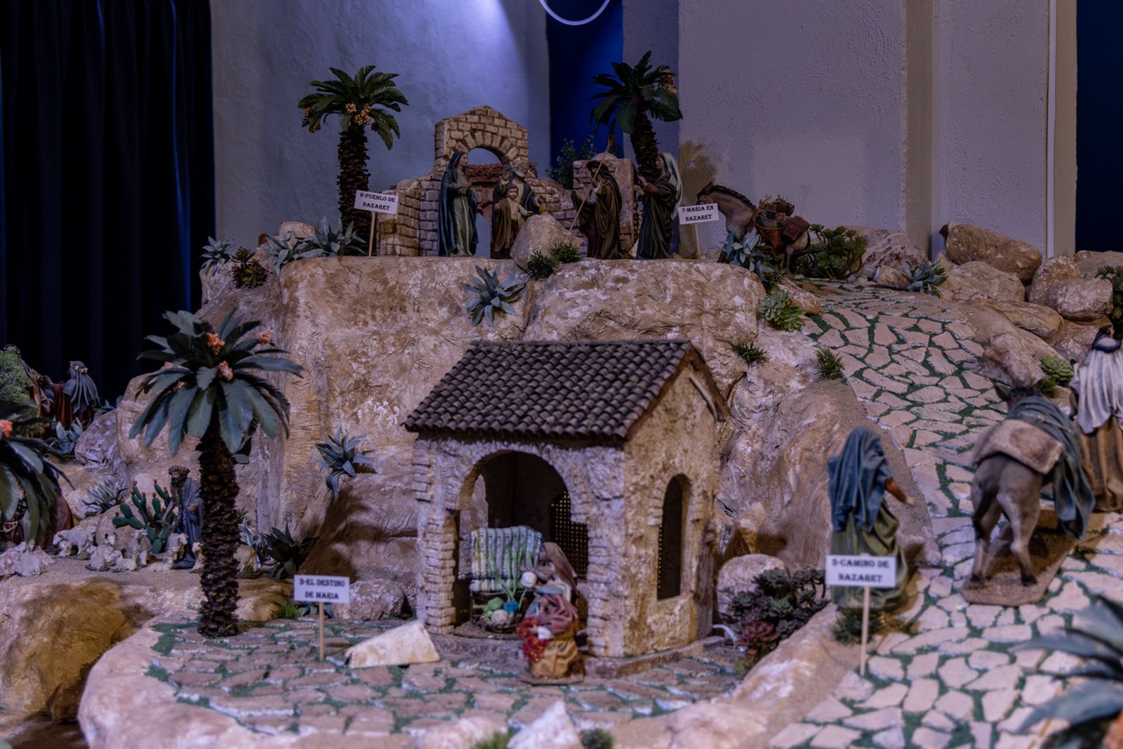 Así disfrutan en estas fechas cercanas a la Navidad los jienneses de la Ruta Belenística