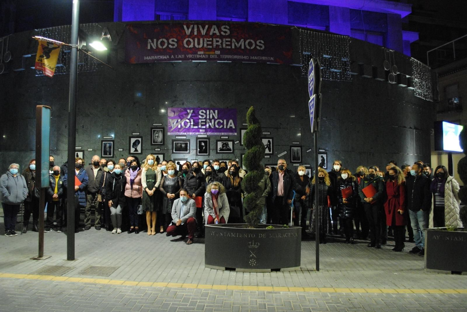 Fotos: las imágenes de la mañana del Día Internacional por la Eliminación de la Violencia Contra las Mujeres en Granada
