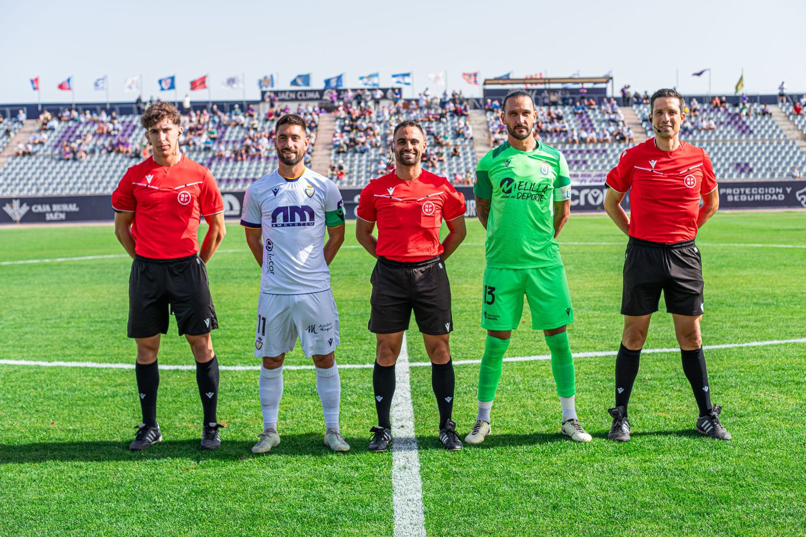 Melillenses y jiennenses se ven las caras este domingo en el Álvarez Claro.