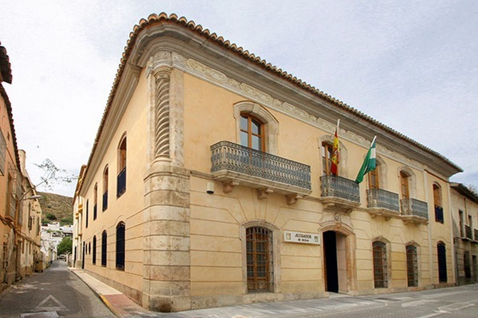 Archivan la denuncia del PSOE por prevaricación al anterior equipo de gobierno de Berja