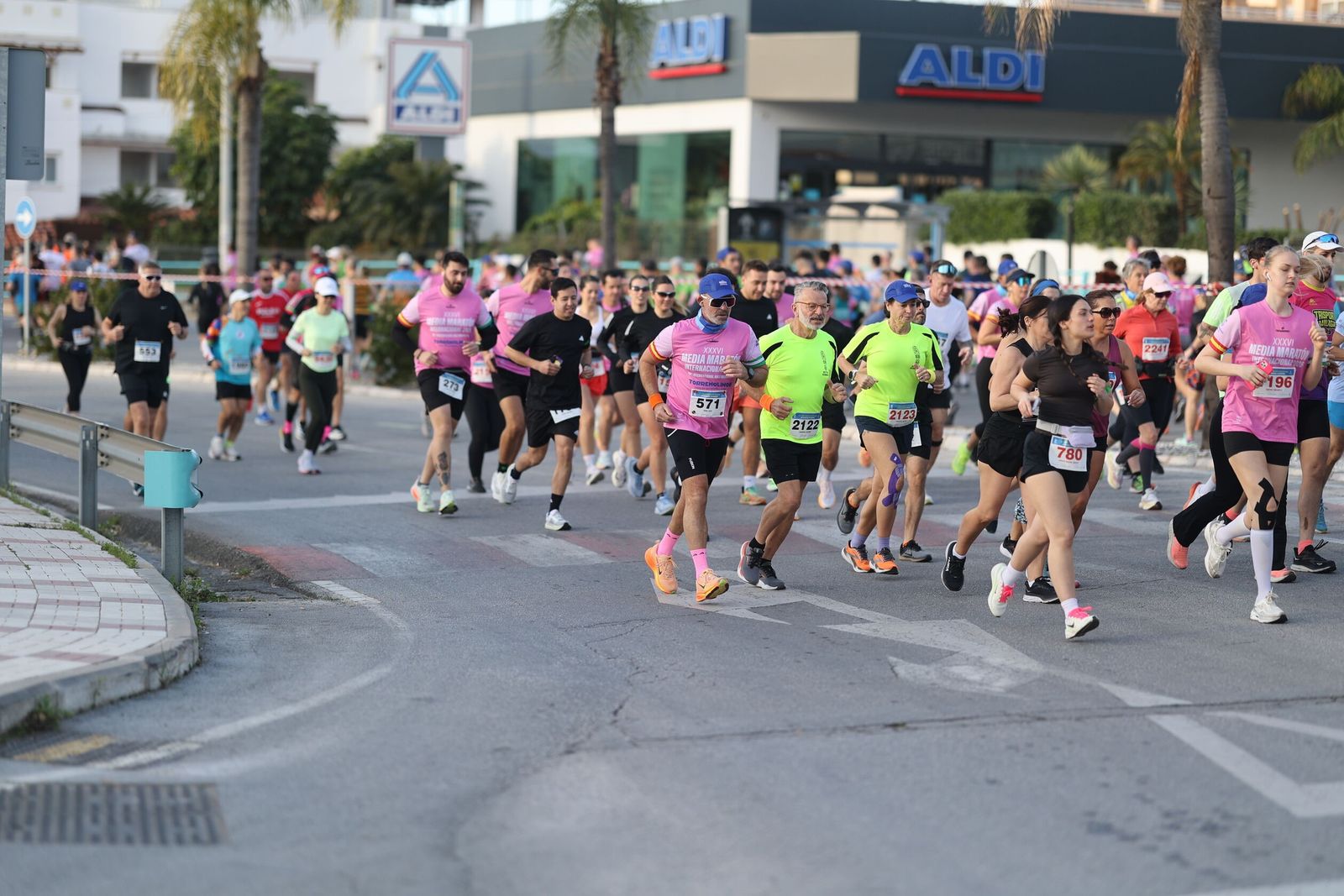 Media Maratón de Torremolinos: Búscate en las fotos de la carrera