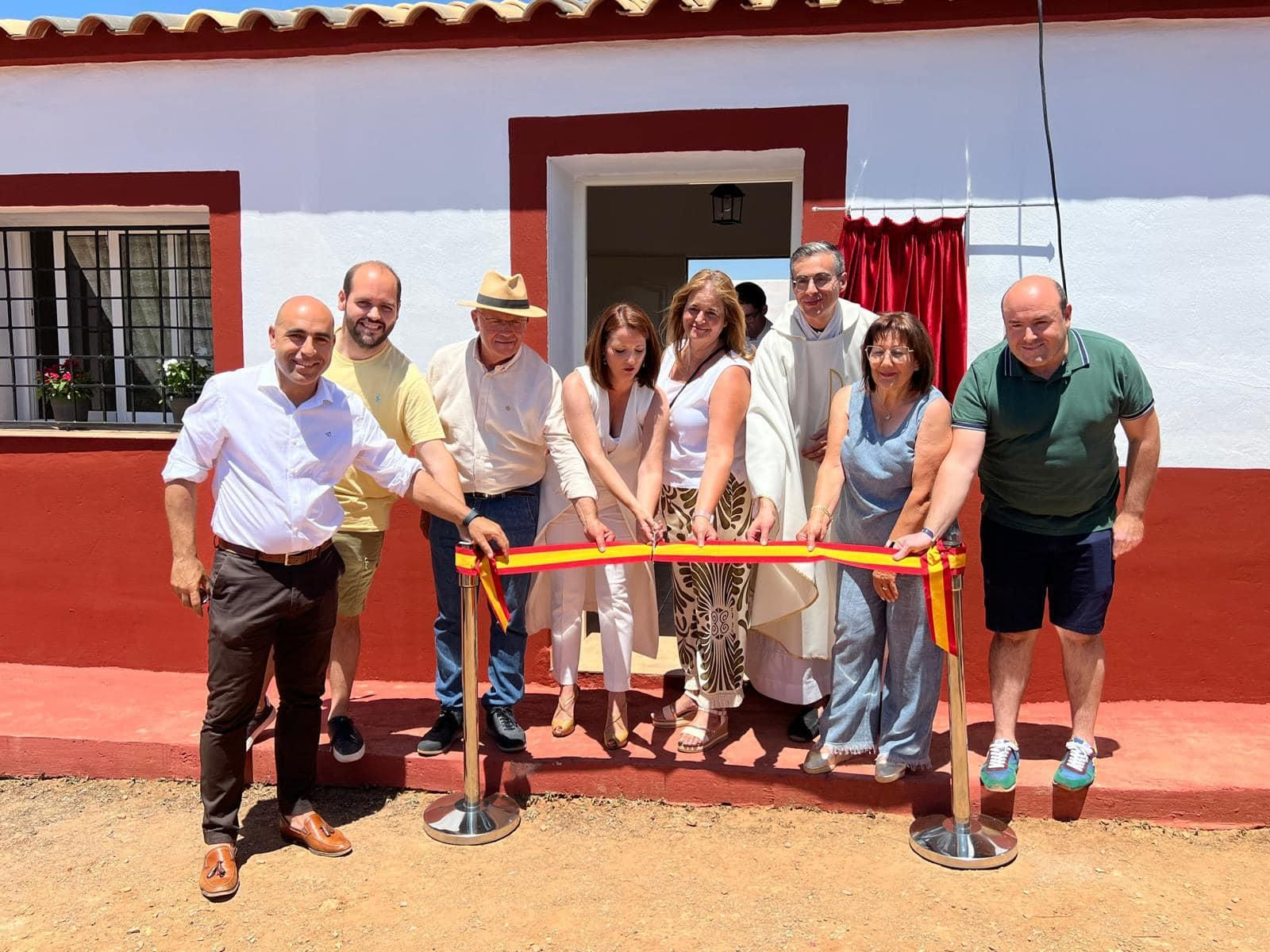Momento de la inauguración del Centro Social Los Collados