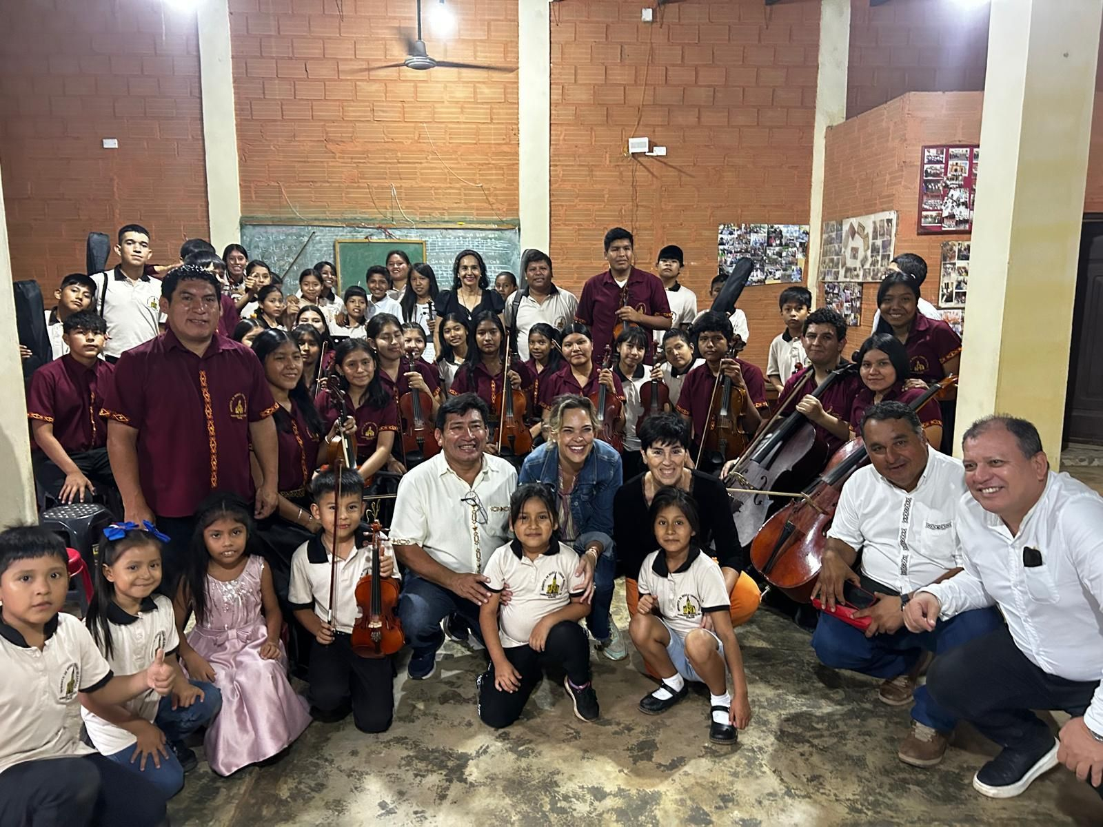Viaje a Bolivia de Auxiliadora Moreno y técnicos de Cooperación de la Diputación.