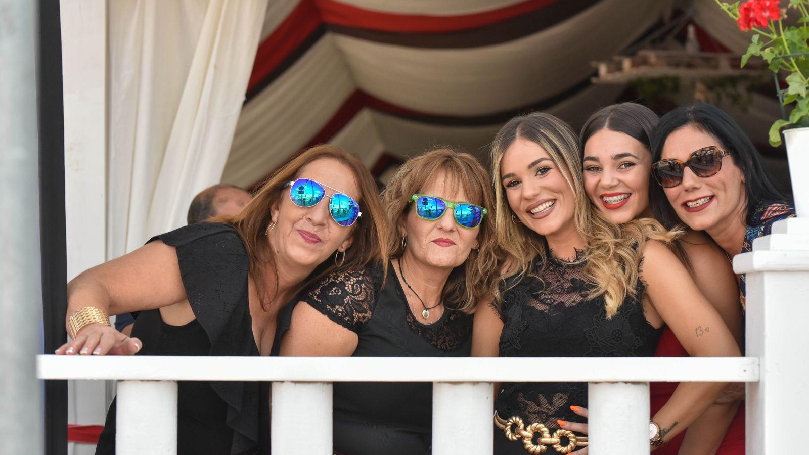 Búscate en las fotos del sábado en la Feria de Los Barrios 2023