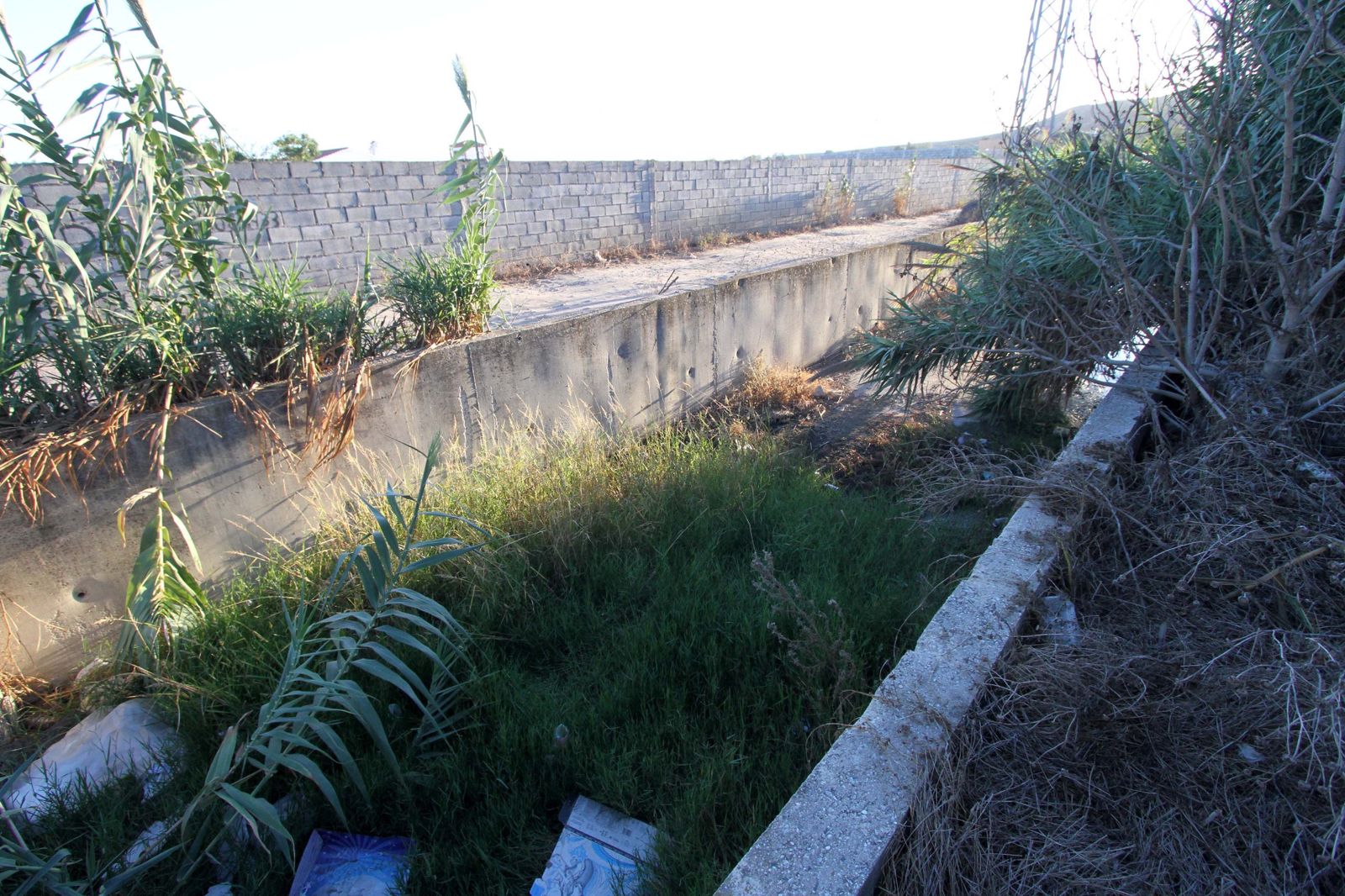 Uno de los canales, antes del temporal del pasado mes de diciembre.