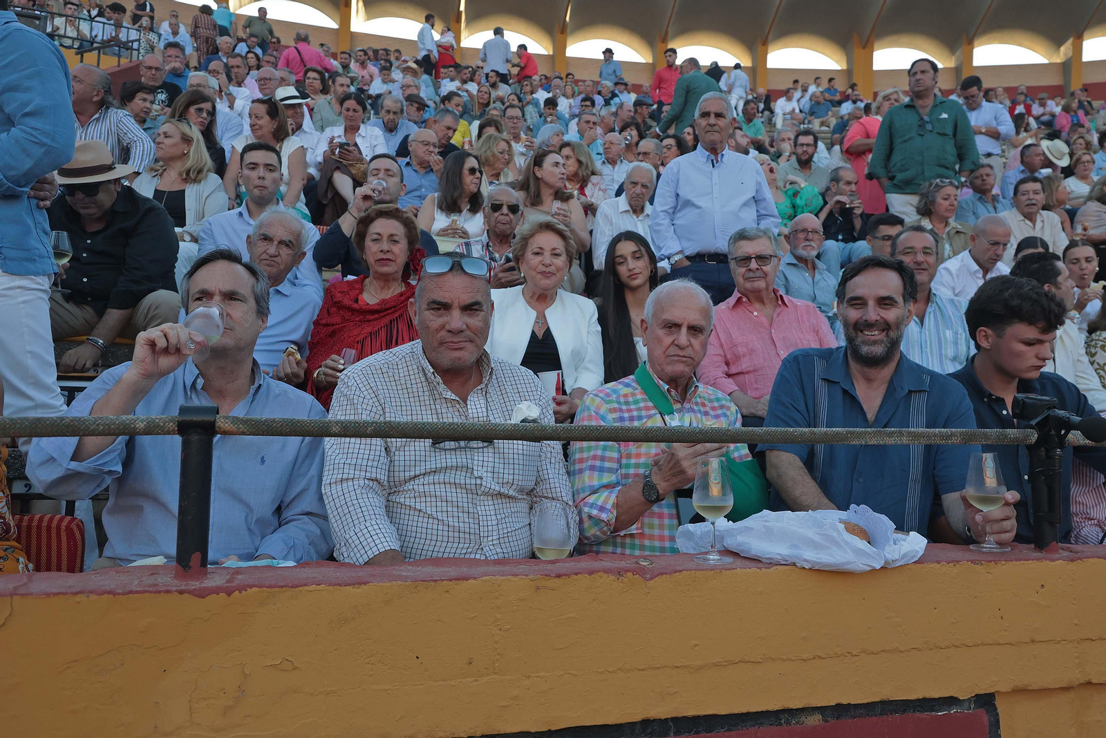 Búscate durante la corrida del sábado en la Feria Real de Algeciras 2024