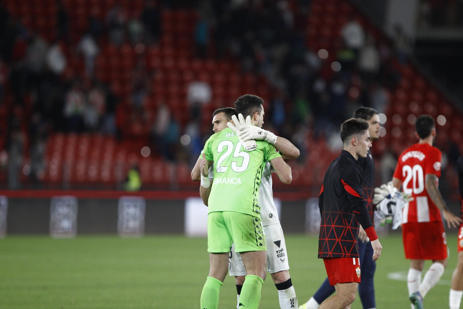El partido U.D. Almería-Deportivo de La Coruña, en imágenes