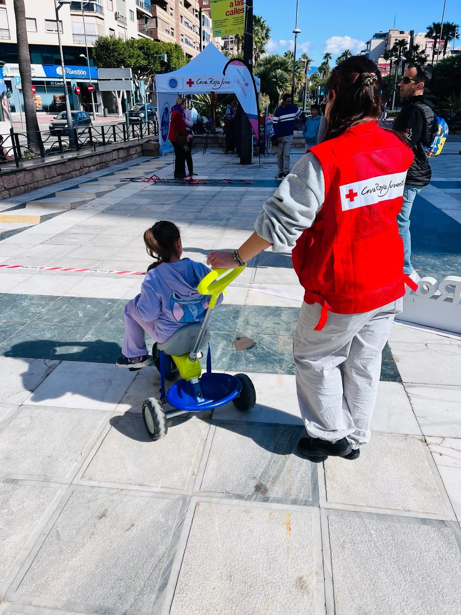El Día Infantil de Cruz Roja en Almería, en imágenes