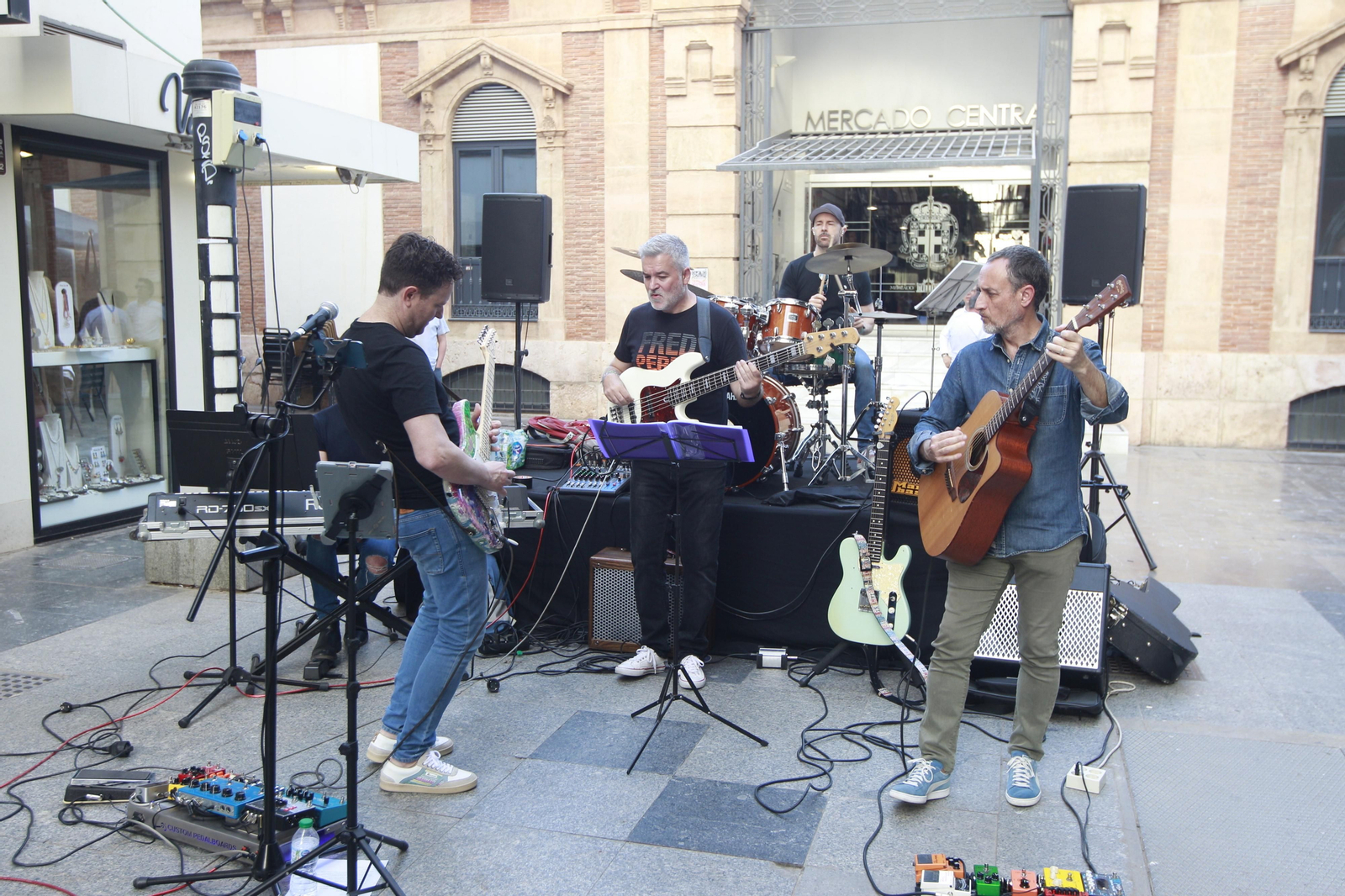 Imágenes de la Noche en Blanco en Almería