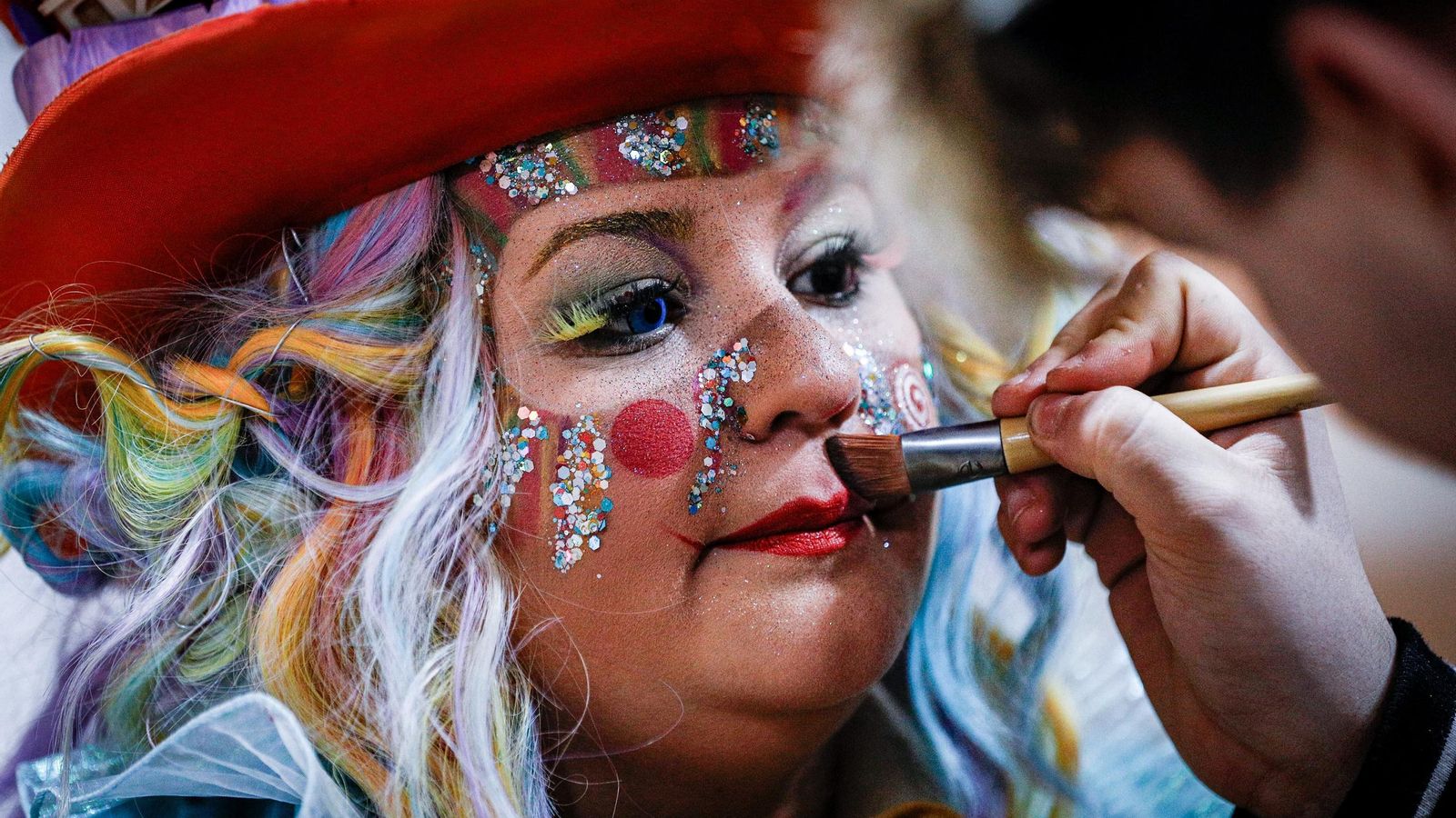 Búscate entre las mejores imágenes de la quinta sesión de cuartos de final del COAC 2025