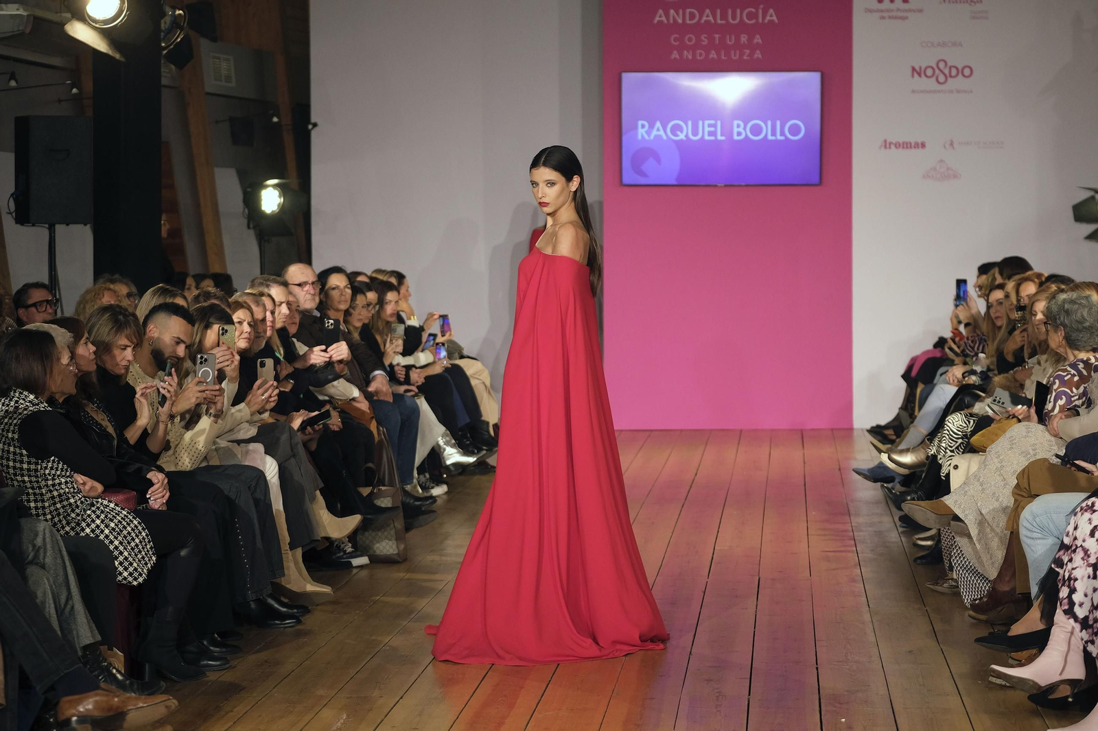 Raquel Bollo presenta su colección de invitada en SIQ, en imágenes