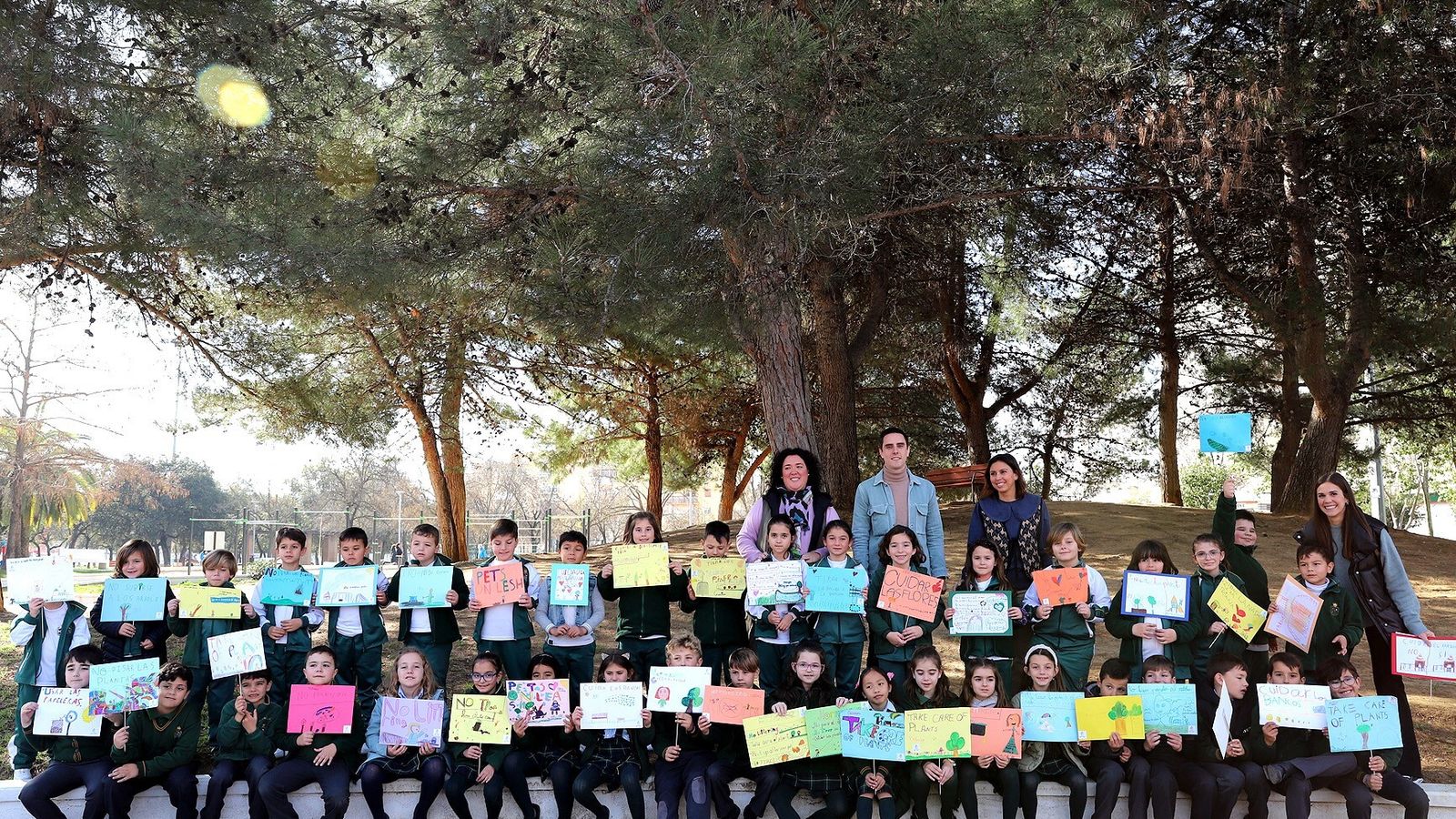 Los alumnos en el Parque de La Plata.