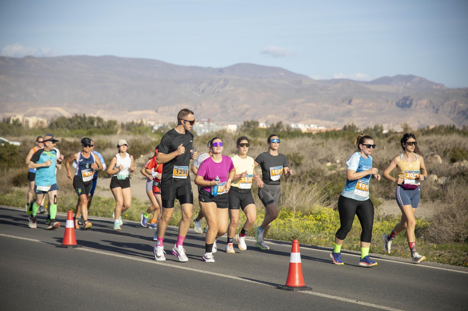 El Medio Maratón de Almería 2025, en imágenes