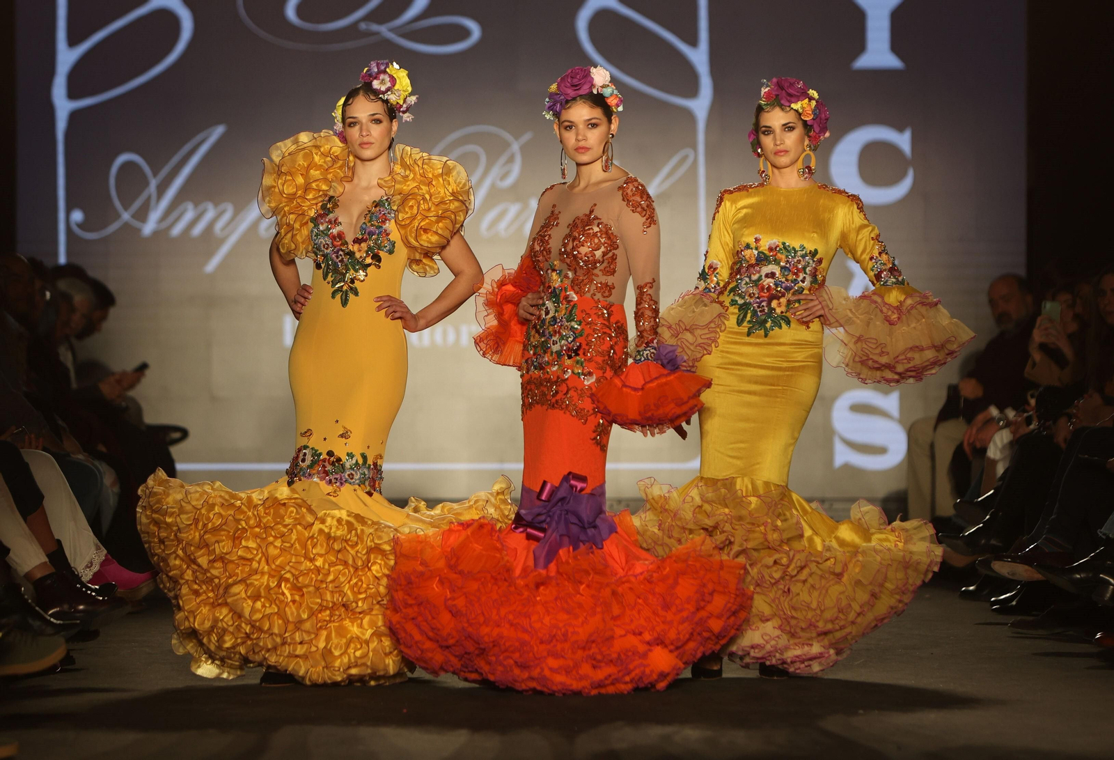 El elegante desfile de la diseñadora malagueña Amparo Pardal en We Love Flamenco 2023