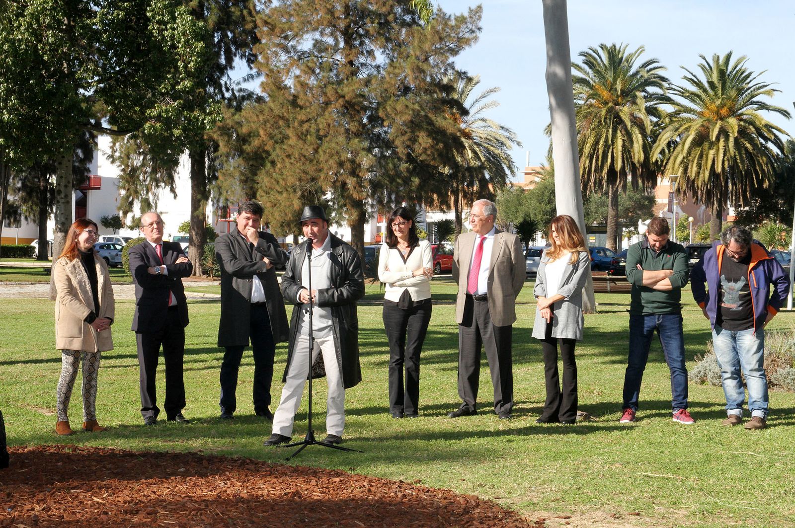 Inauguración de la escultura del artista onubense Víctor Pulido 'Imago', en imágenes