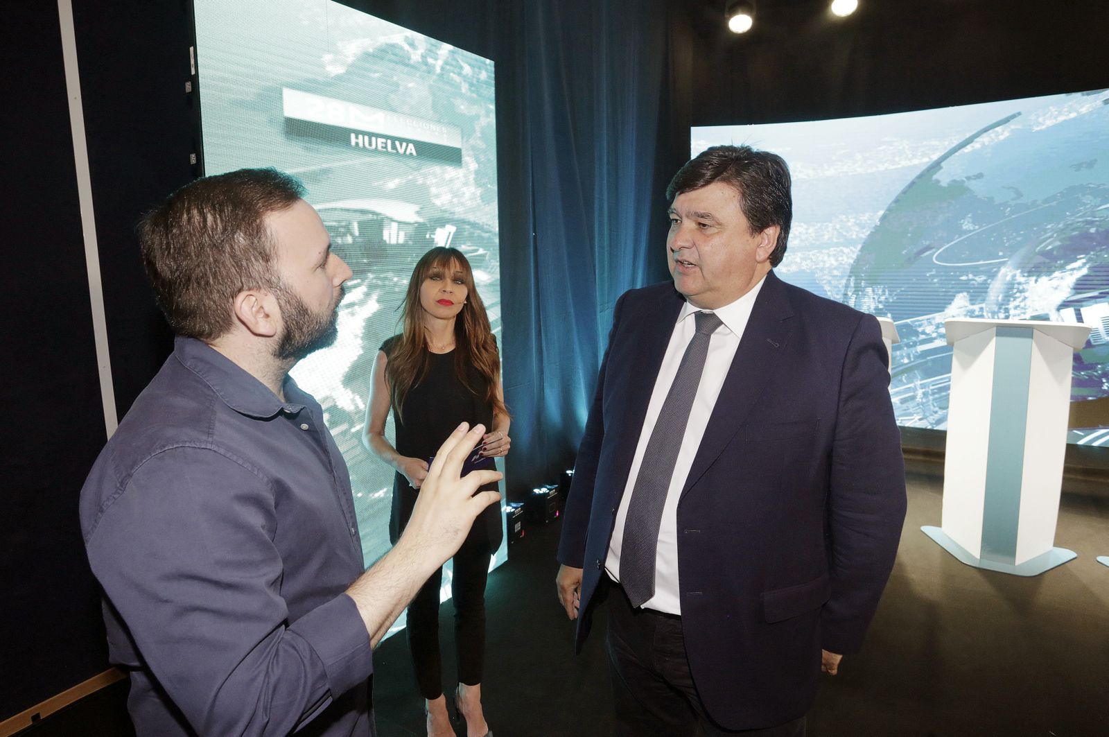 Elecciones Municipales Huelva 2023: Imágenes de la llegada de los candidatos al debate