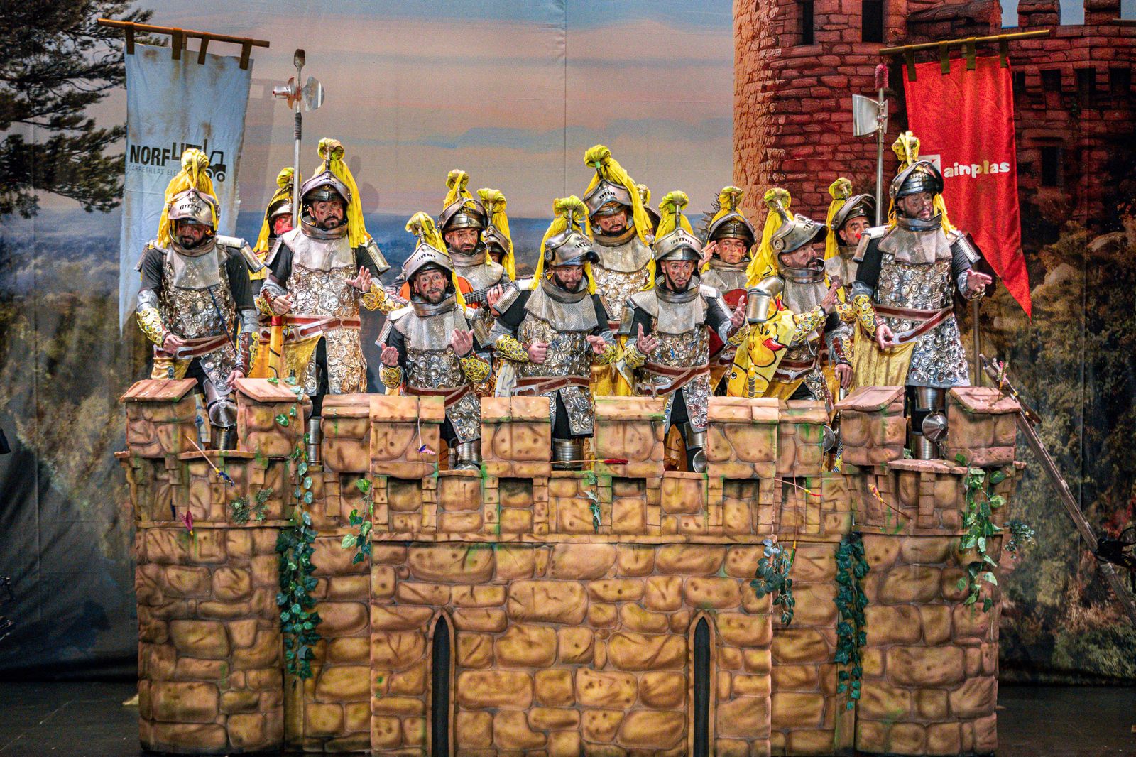 Búscate entre las mejores imágenes de la segunda sesión de cuartos de final del COAC 2026