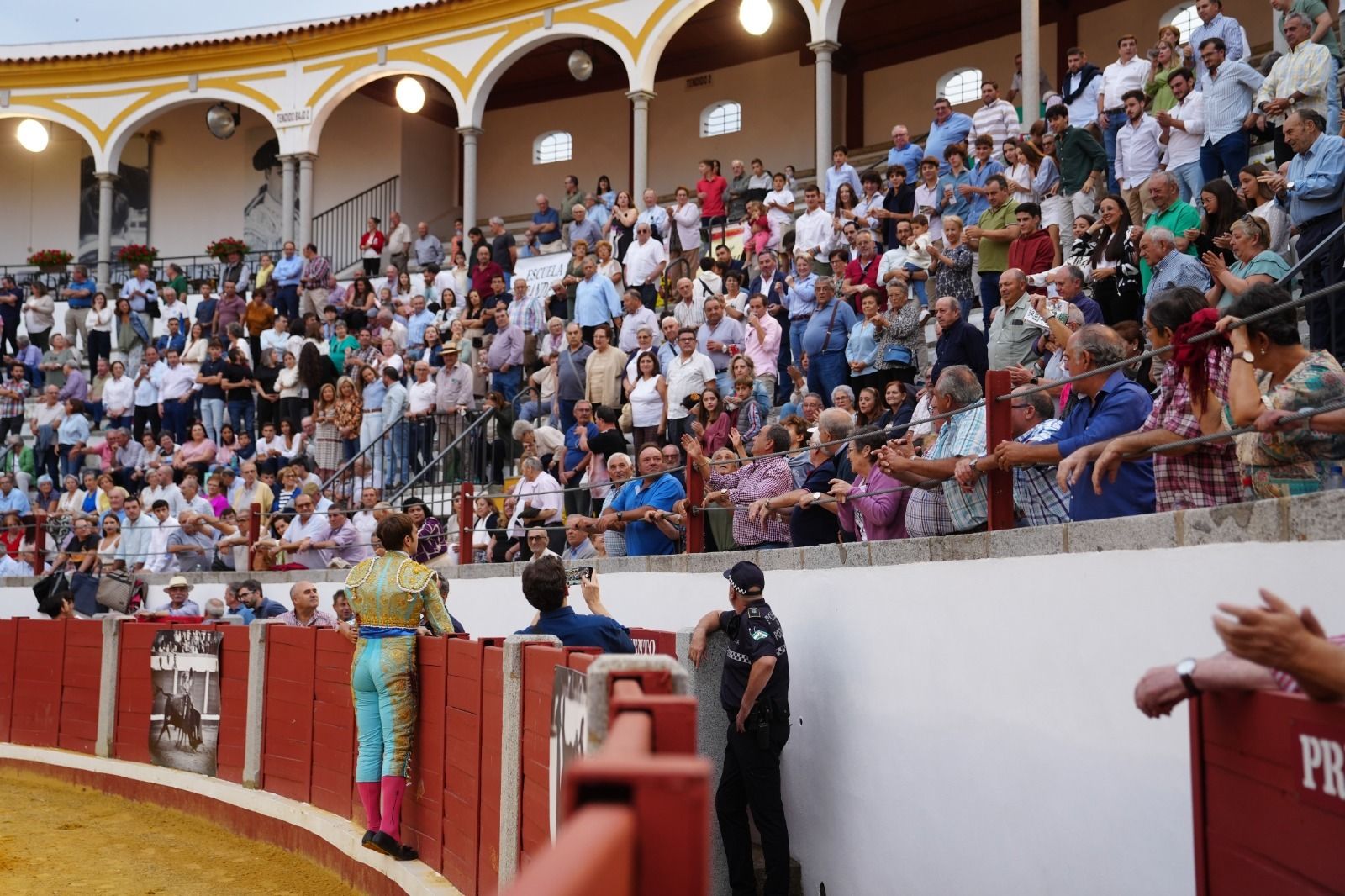 El mano a mano de los novilleros José Antonio de Gracia y El Candela en Pozoblanco, en imágenes