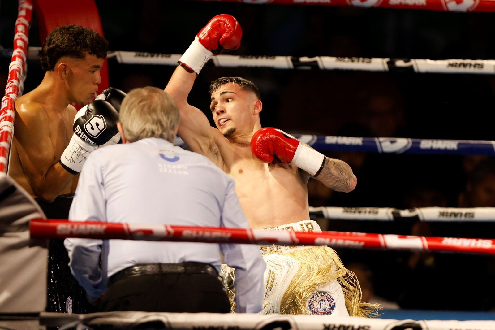 Las mejores fotos del debut profesional de Rafa Lozano Jr. ante Kervin Romero