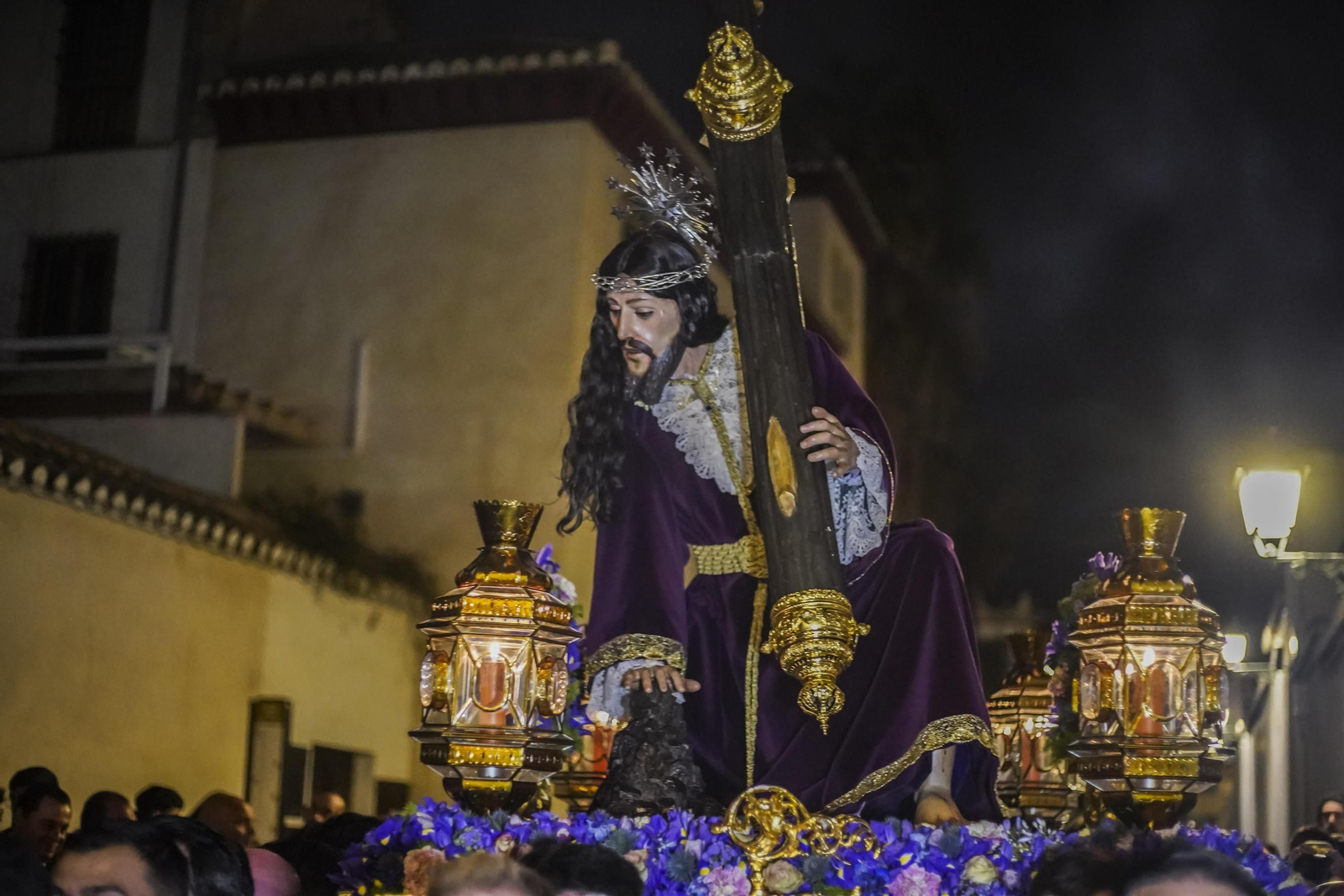 Del Albaicín al Realejo, las imágenes del traslado de Tres Caídas