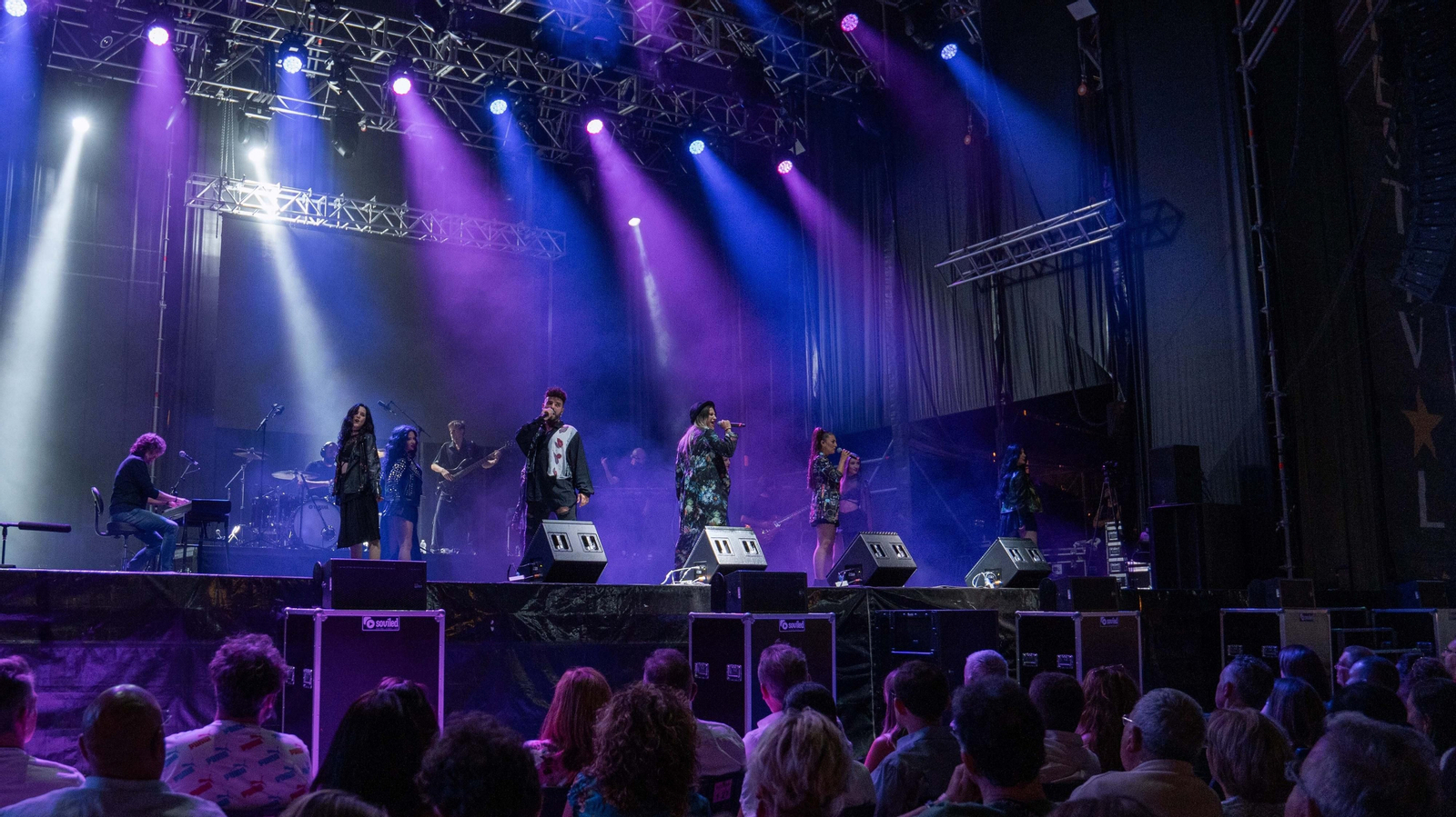 Mecano Experience, el gran tributo a la banda pop, triunfa en el Tío Pepe Festival