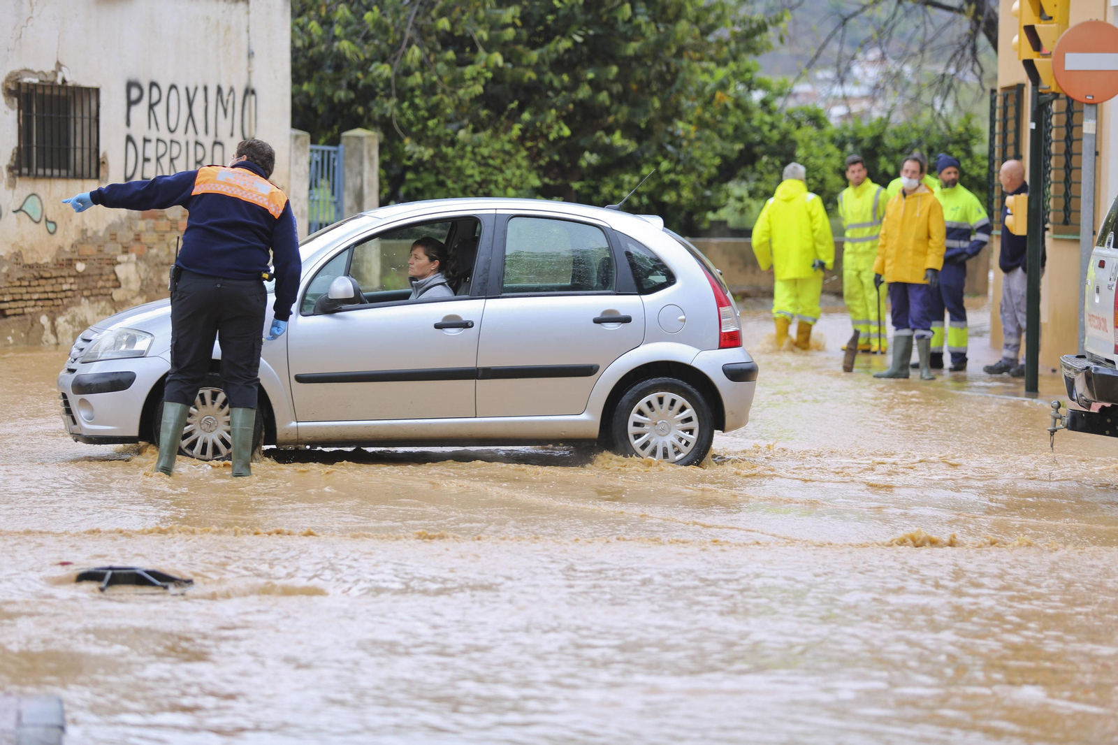 Campanillas anegada tras las lluvias, en fotos