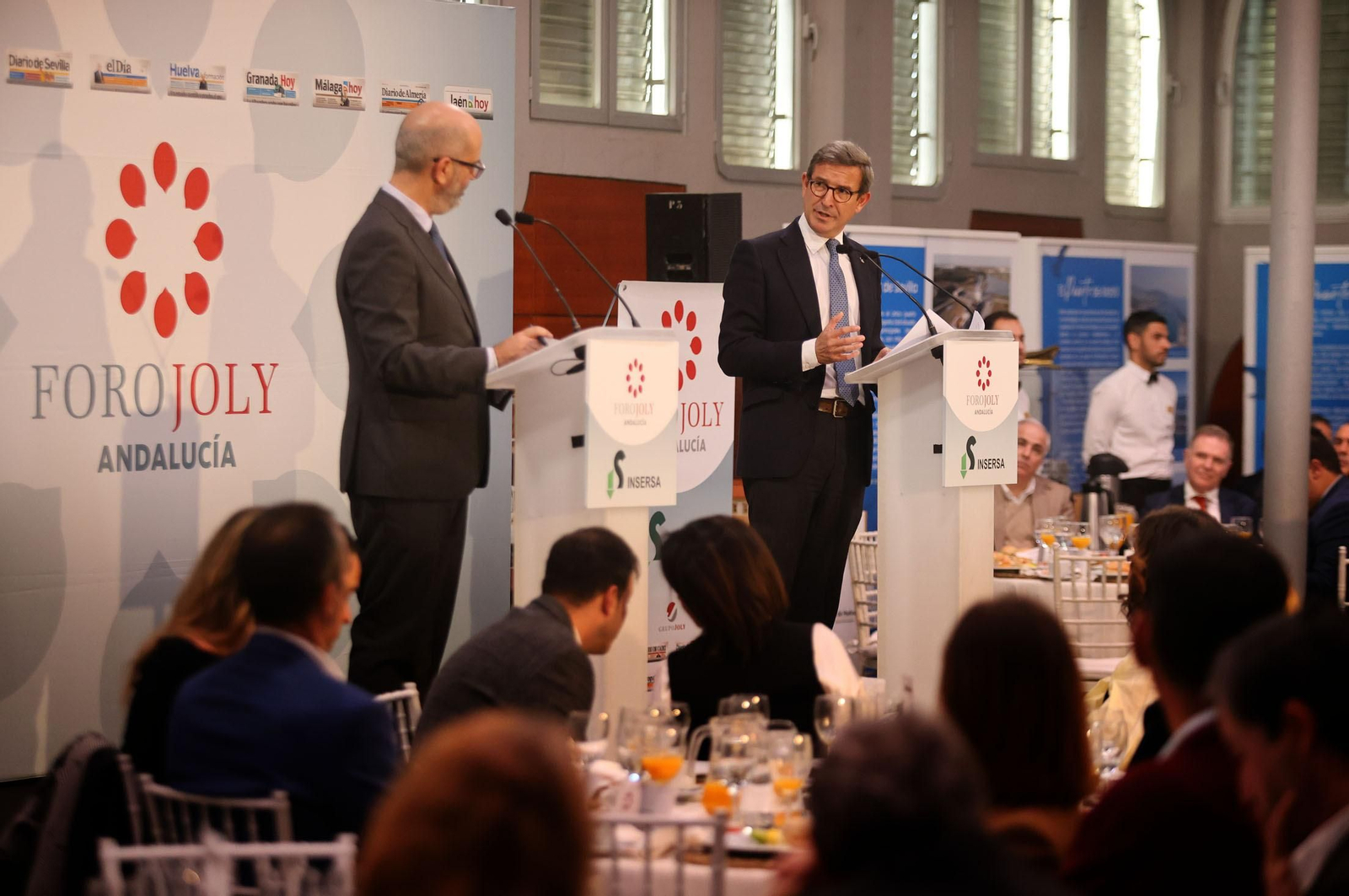 Imágenes del desayuno-coloquio con Jorge Paradela en el Foro Joly Andalucía celebrado en Huelva