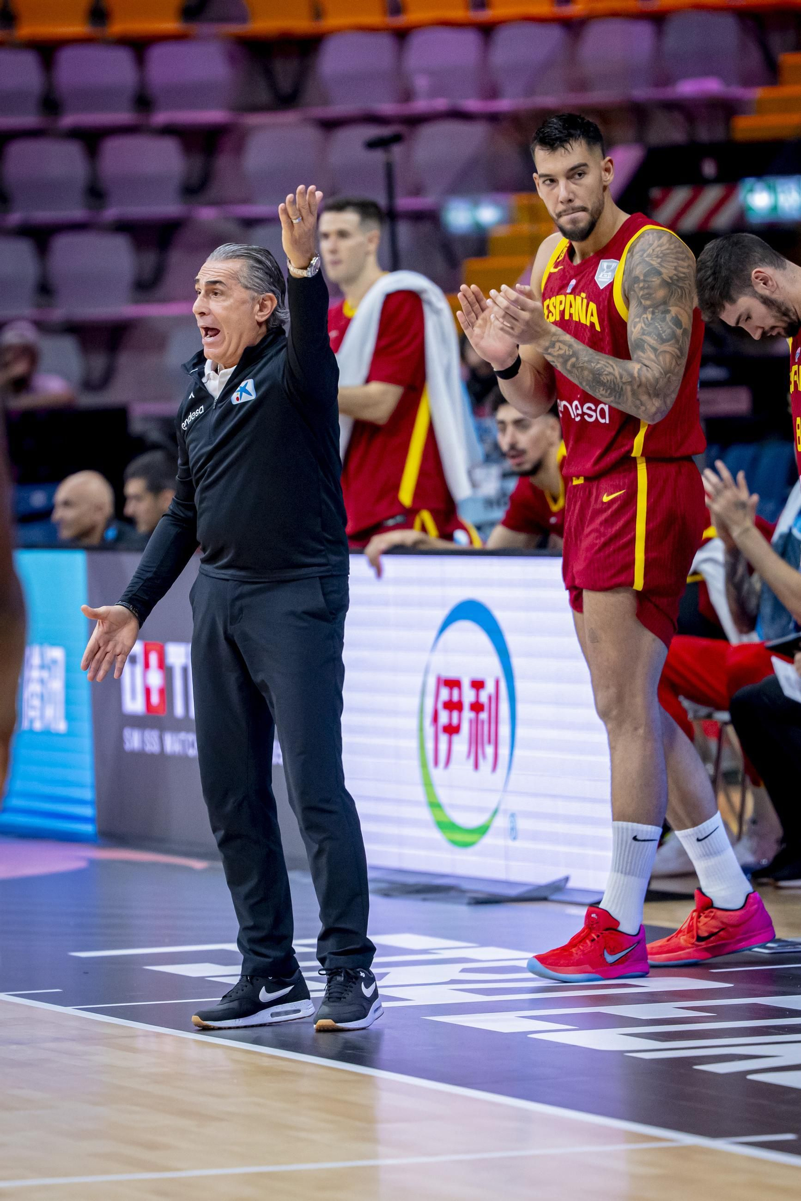 Las fotos del Georgia - España de baloncesto