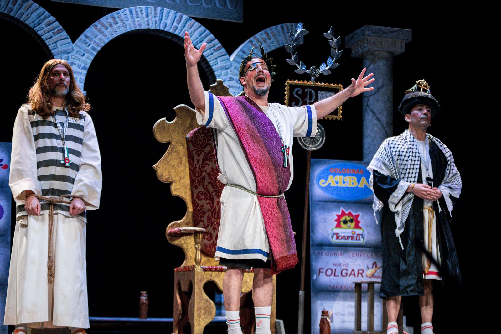 Búscate entre las mejores imágenes de la segunda sesión de cuartos de final del COAC 2026