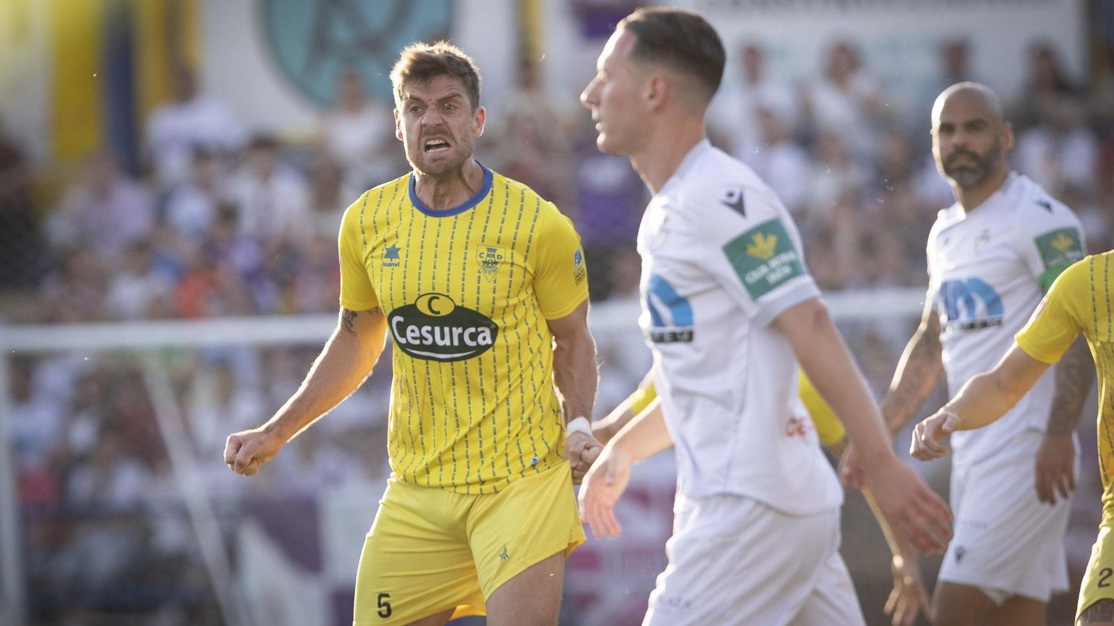 Las mejores imágenes del partido de ida entre CD Huétor Tájar y Real Jaén
