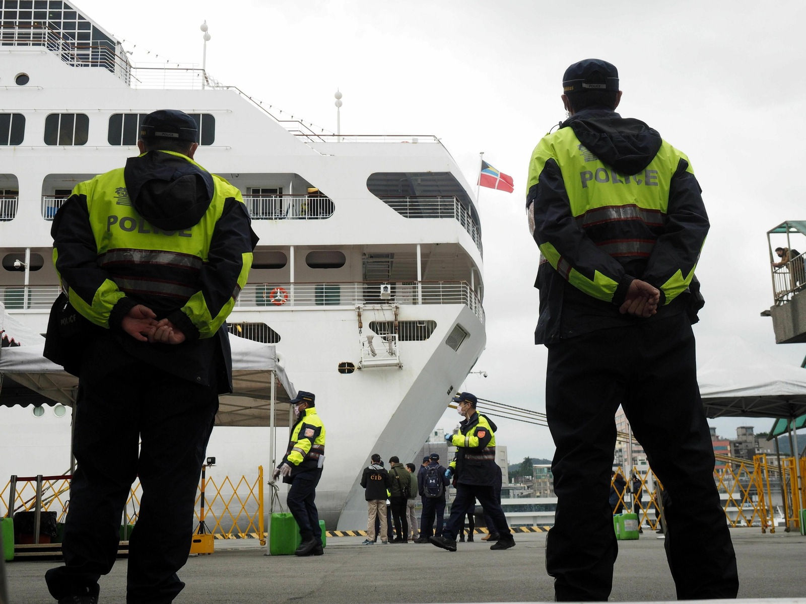 Un crucero es obligado a volver a Taiwan después de que Japón denegara su entrada al país por miedo a llevar pasajeros afectados por el coronavirus.