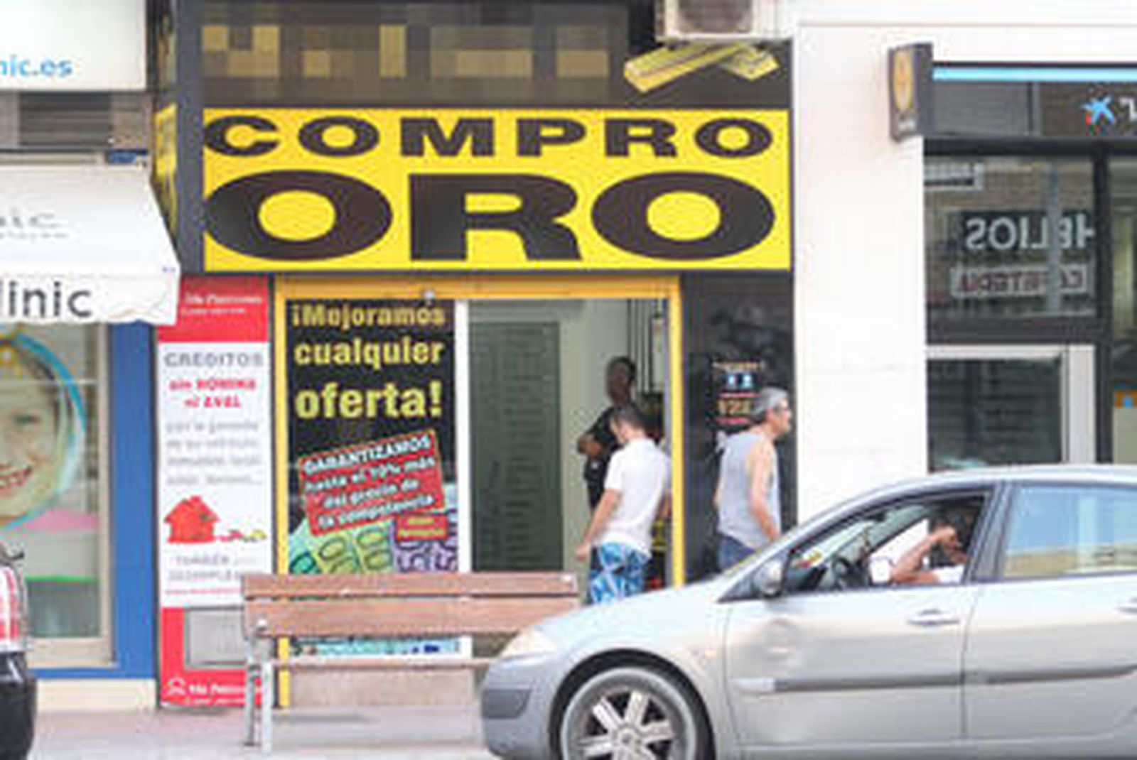 Imagen de uno de los numerosos locales que hay en Algeciras en los que se compra oro.