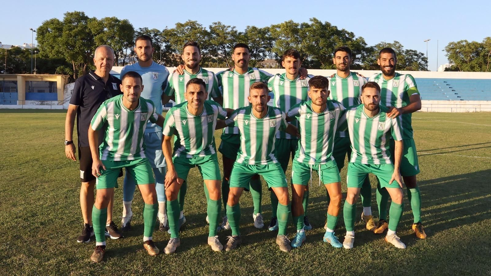 Imágenes del Memorial Pedro Garrido entre Jerez Industrial y Atlético Sanluqueño