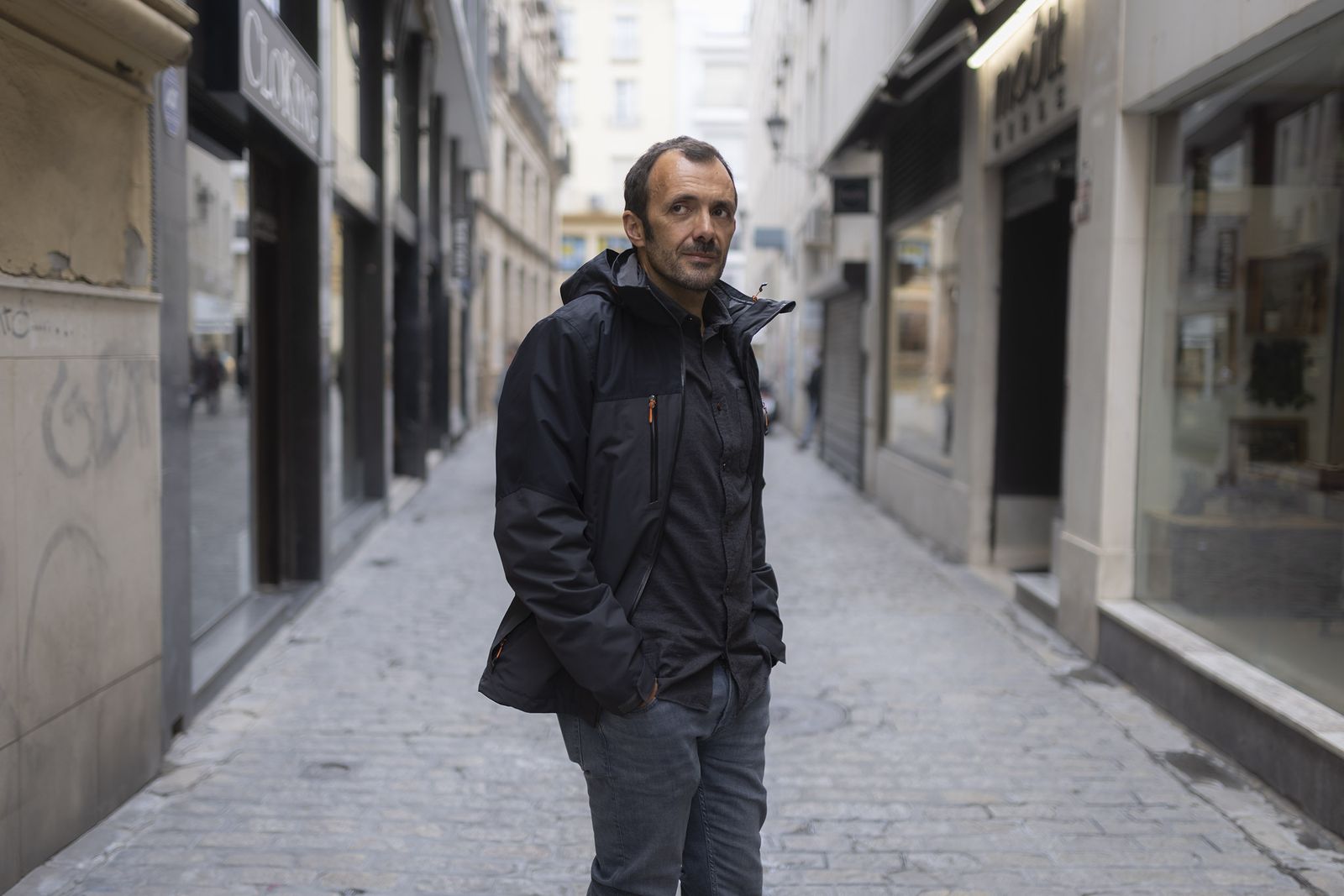 El narrador Isaac Rosa (Sevilla, 1974), fotografiado antes de la entrevista.