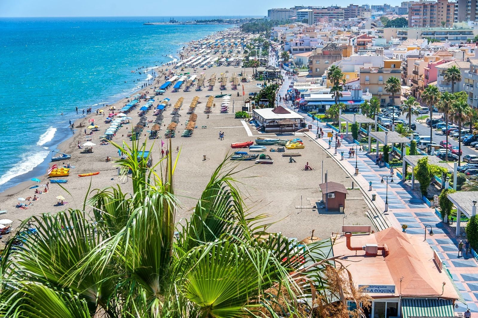 La playa de La Carihuela, en Torremolinos.