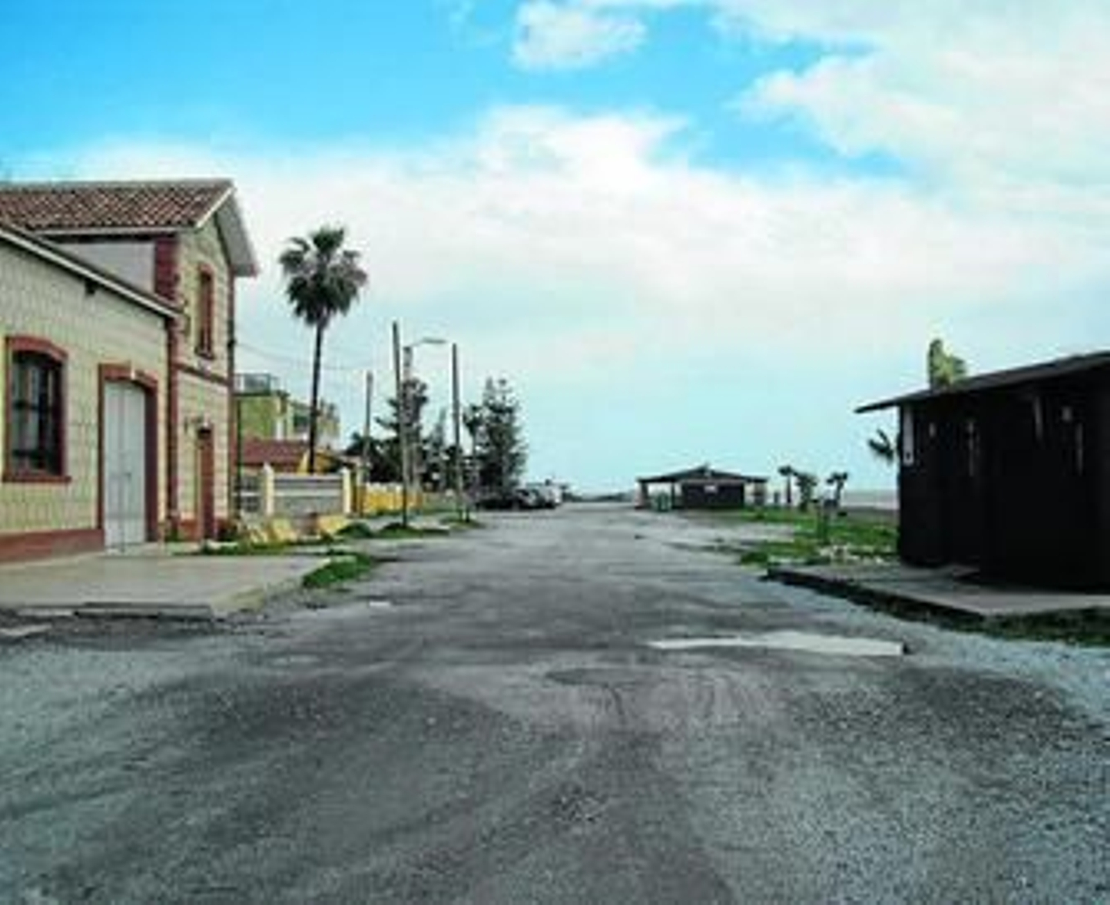Paseo marítimo de Torre de Benagalbón.