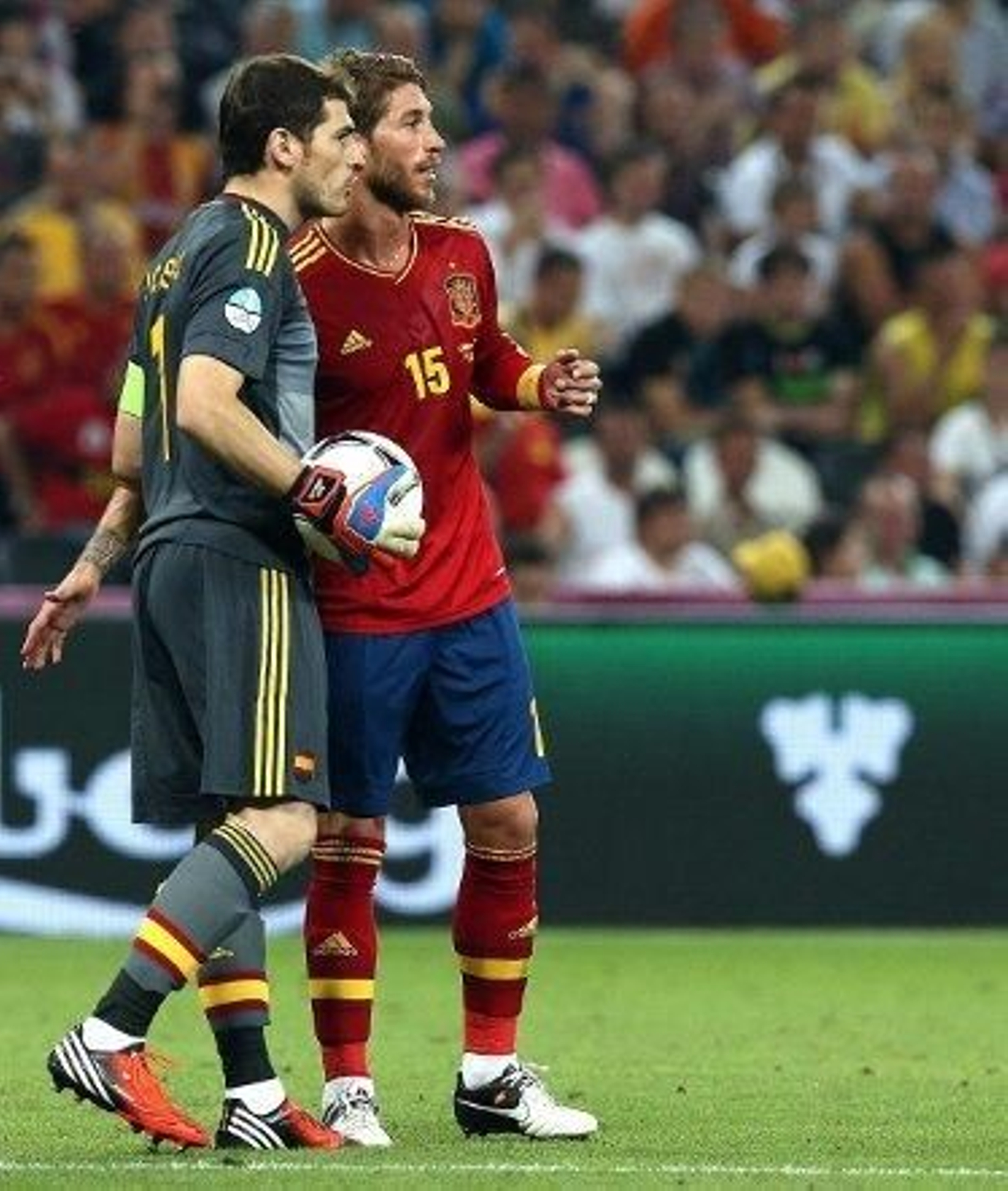 Madurez, control y defensa: la España más eficaz