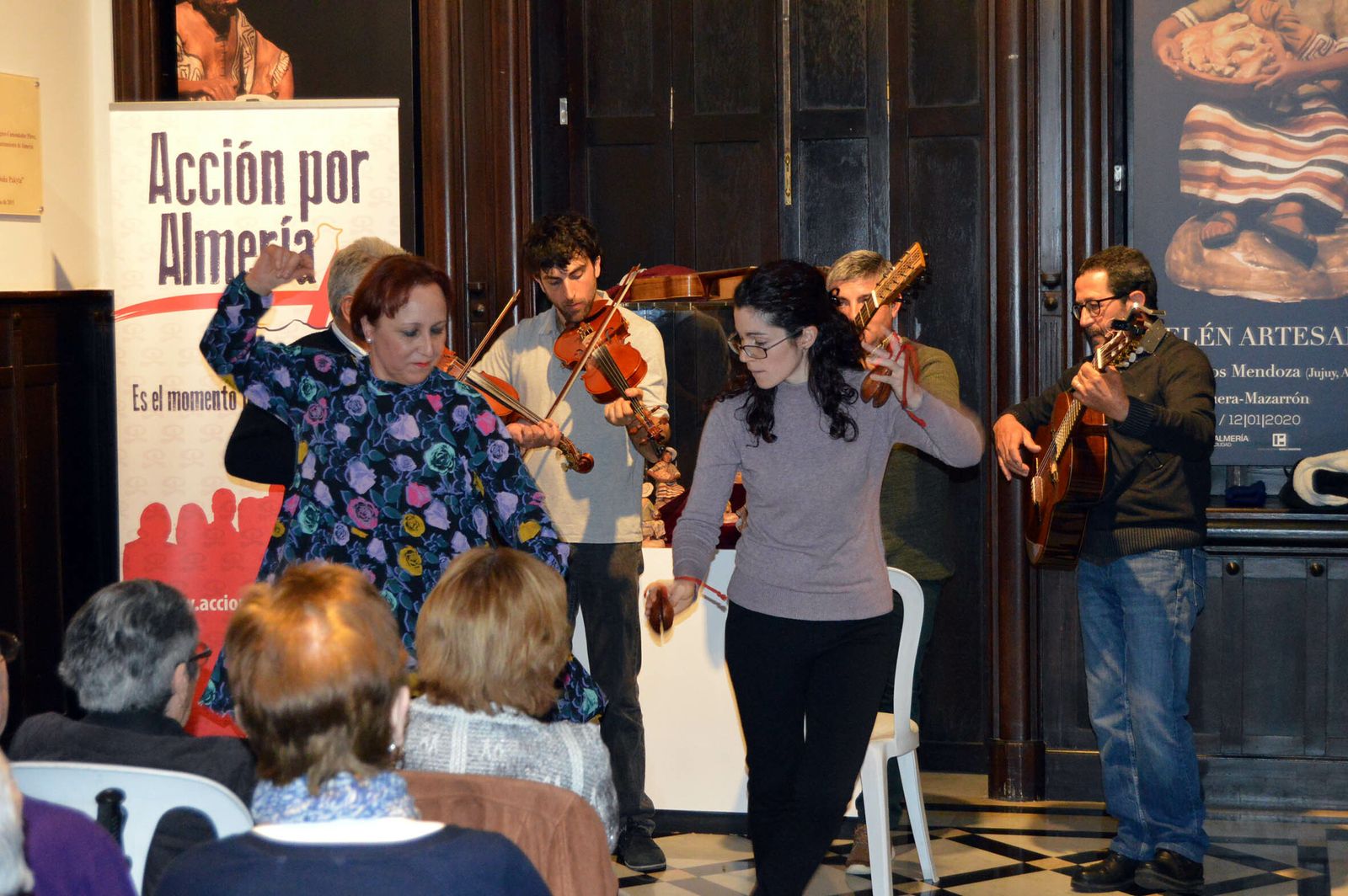 La Cuadrilla de Ánimas de El Saliente recuperan piezas de tradición almeriense.