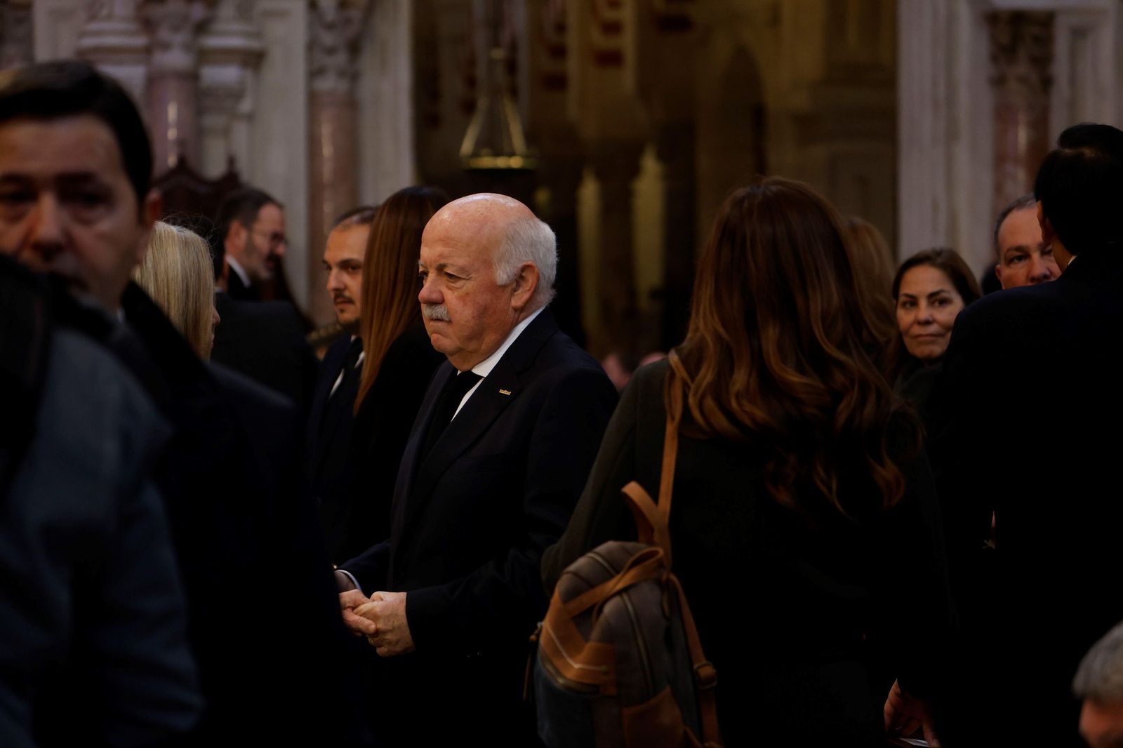 Las imágenes del funeral en Córdoba por las víctimas de la tragedia de Adamuz