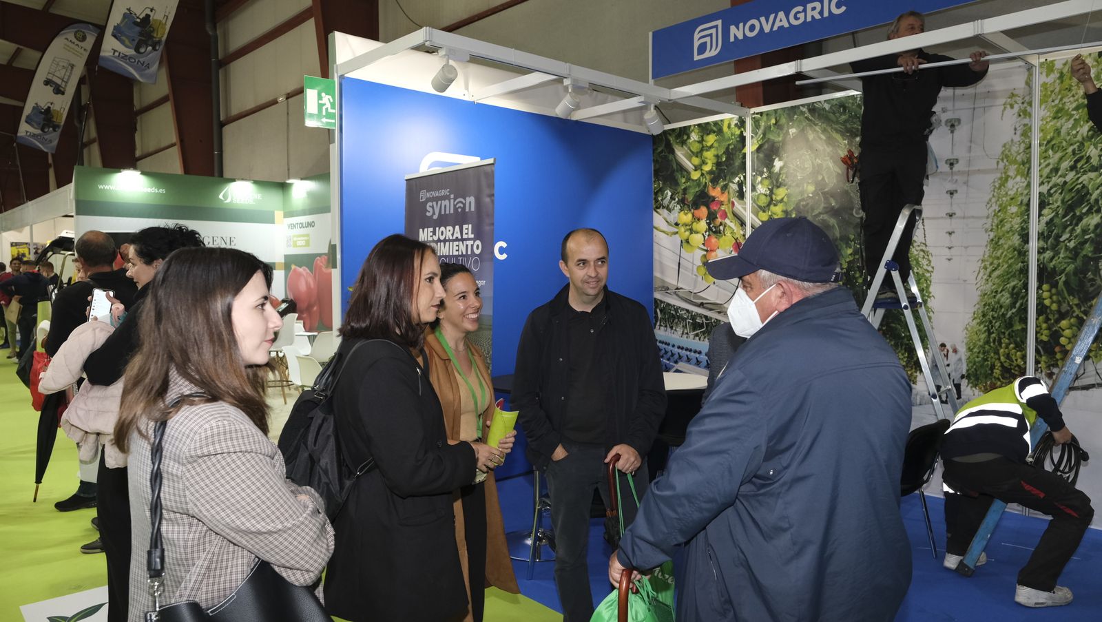 Imágenes del primer día de Expolevante Níjar.
