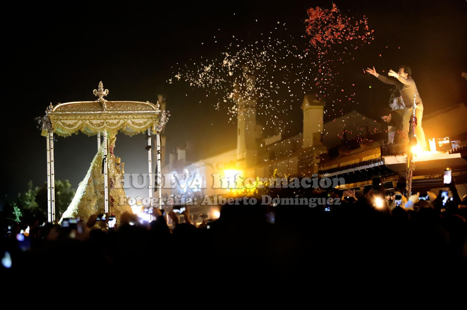 Imágenes del salto a la reja. Rocío 2019