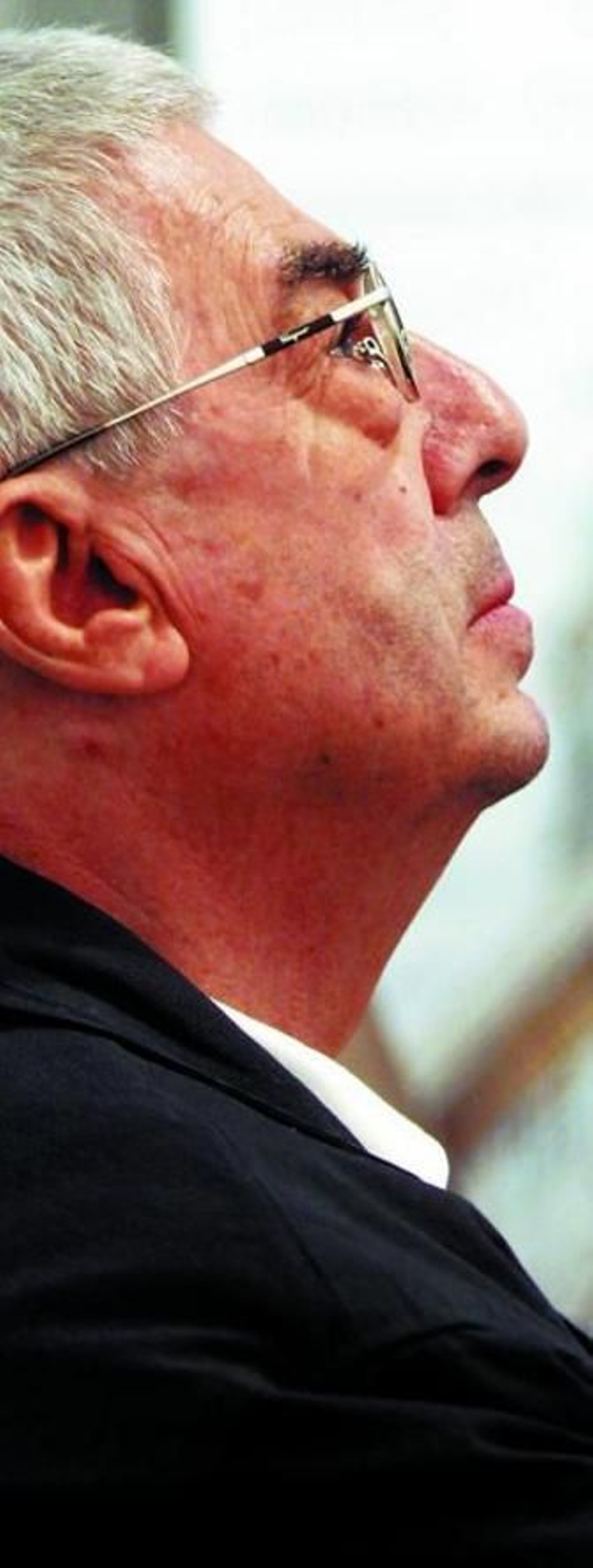 Rafael Azcona, el año pasado en la Feria del Libro de Cádiz.