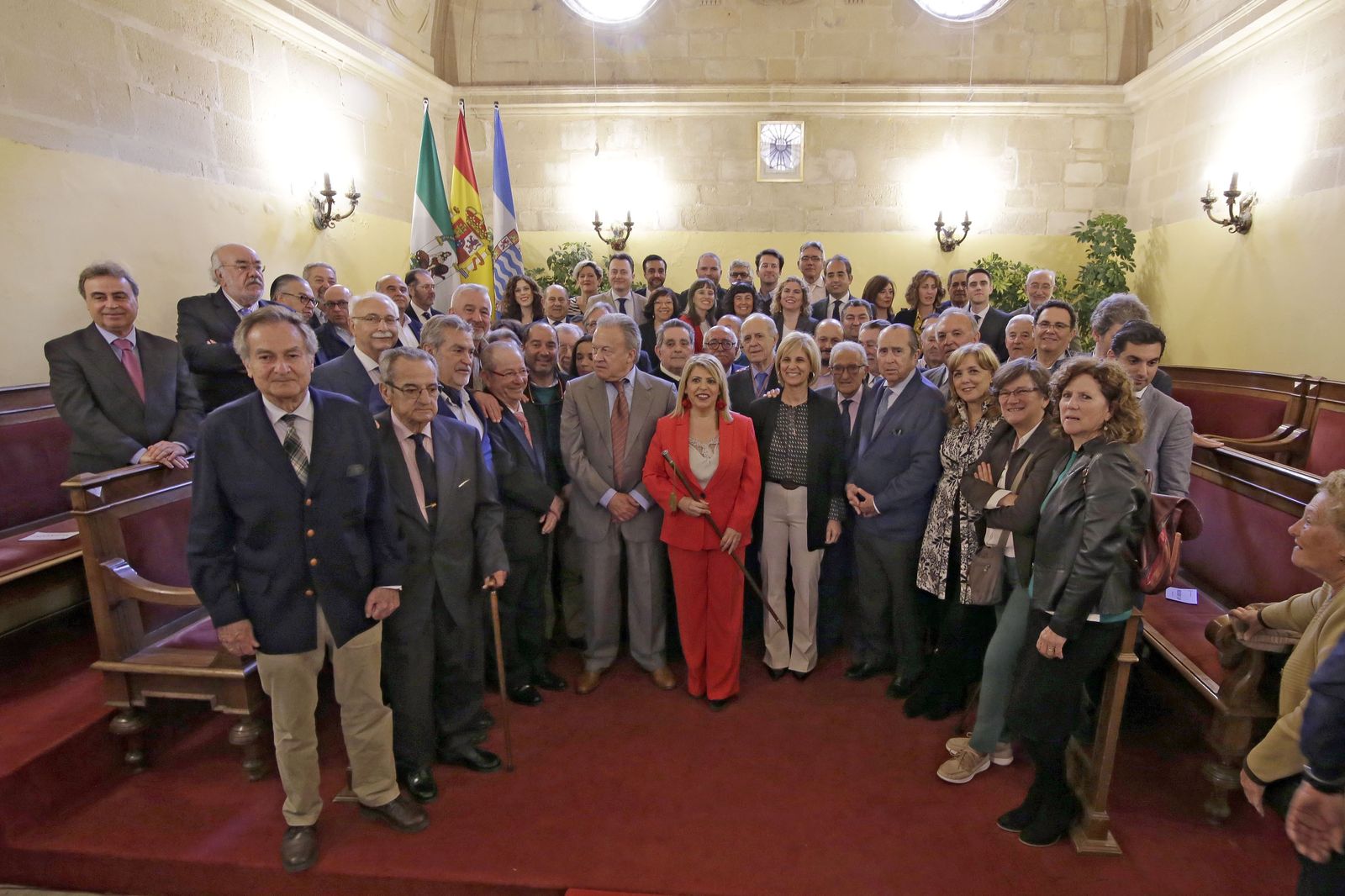 Imagen de los concejales de las distintas corporaciones municipales que ha tenido Jerez.