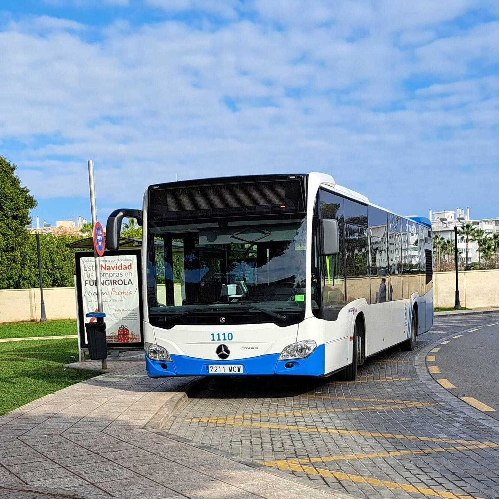 Un autobús del servicio de transporte urbano de Fuengirola.