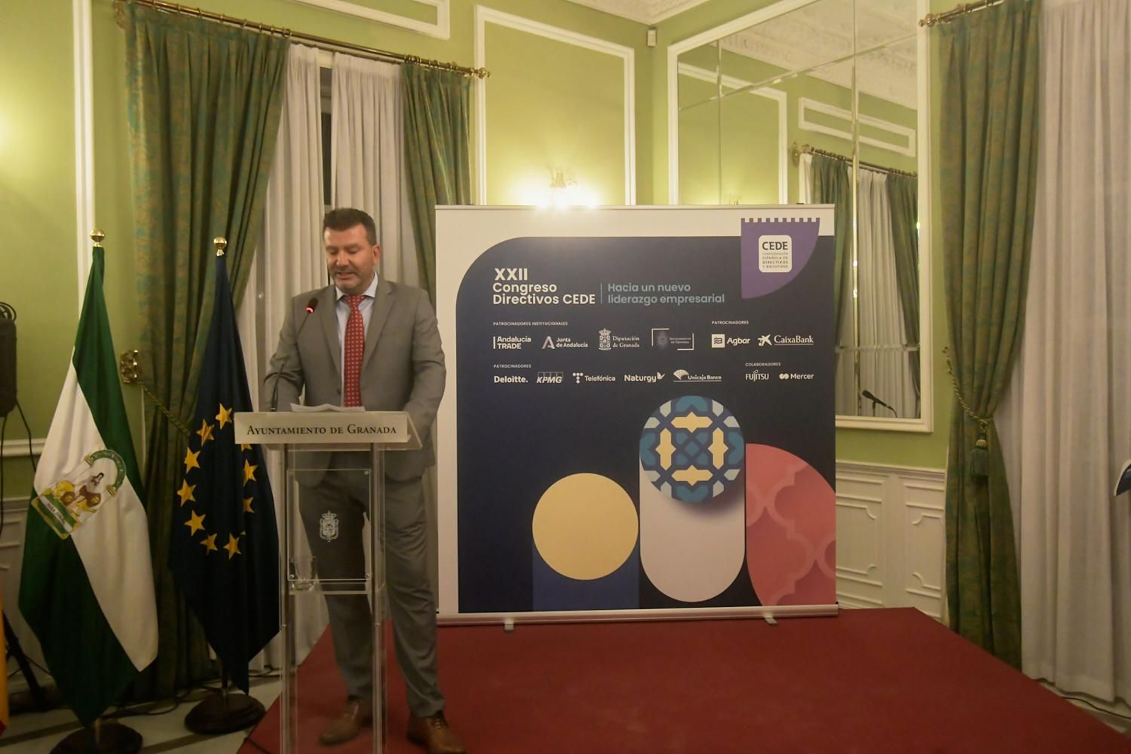 Las mejores imágenes de la entrega de premios de la Fundación CEDE a empresas y directivos en Granada