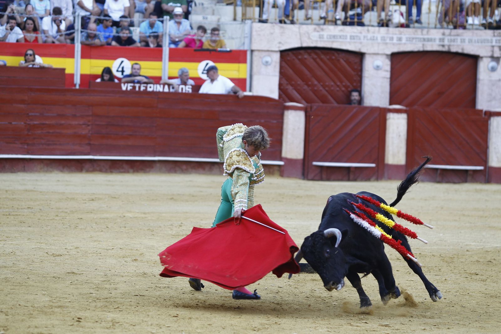 Imágenes de la novillada organizada por la Escuela Taurina de Almería